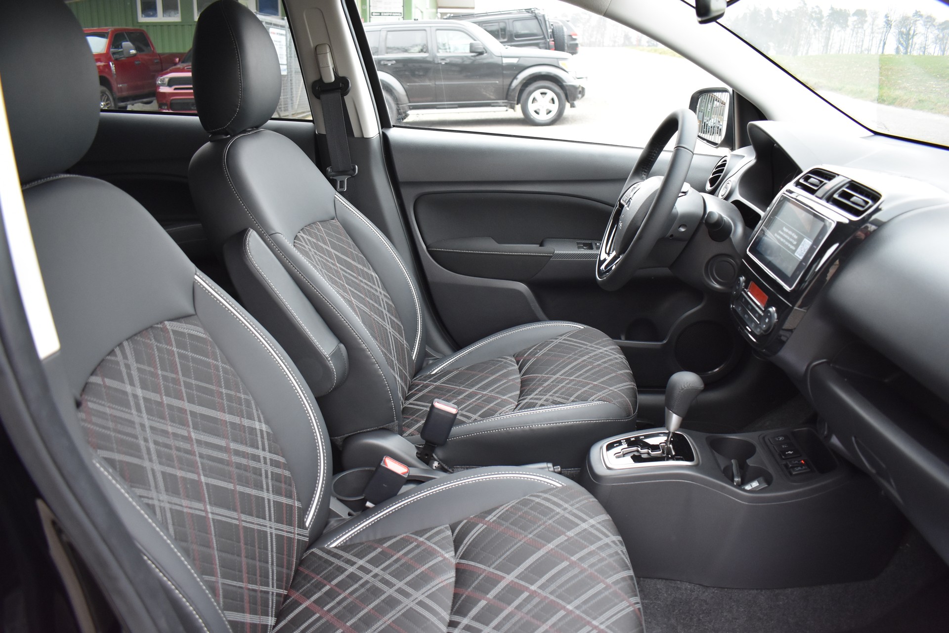 MITSUBISHI Space Star 1.2 CVT Intense+-image-9