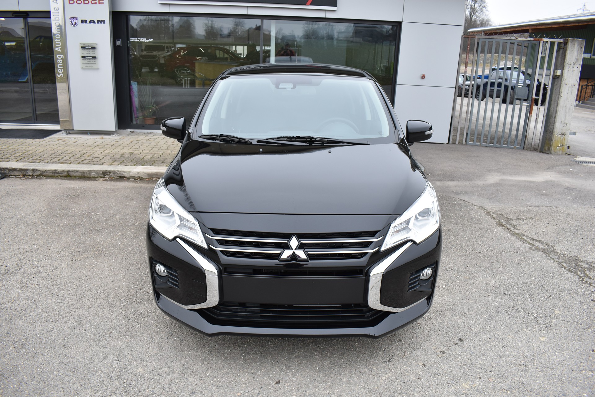 MITSUBISHI Space Star 1.2 CVT Intense+-image-0