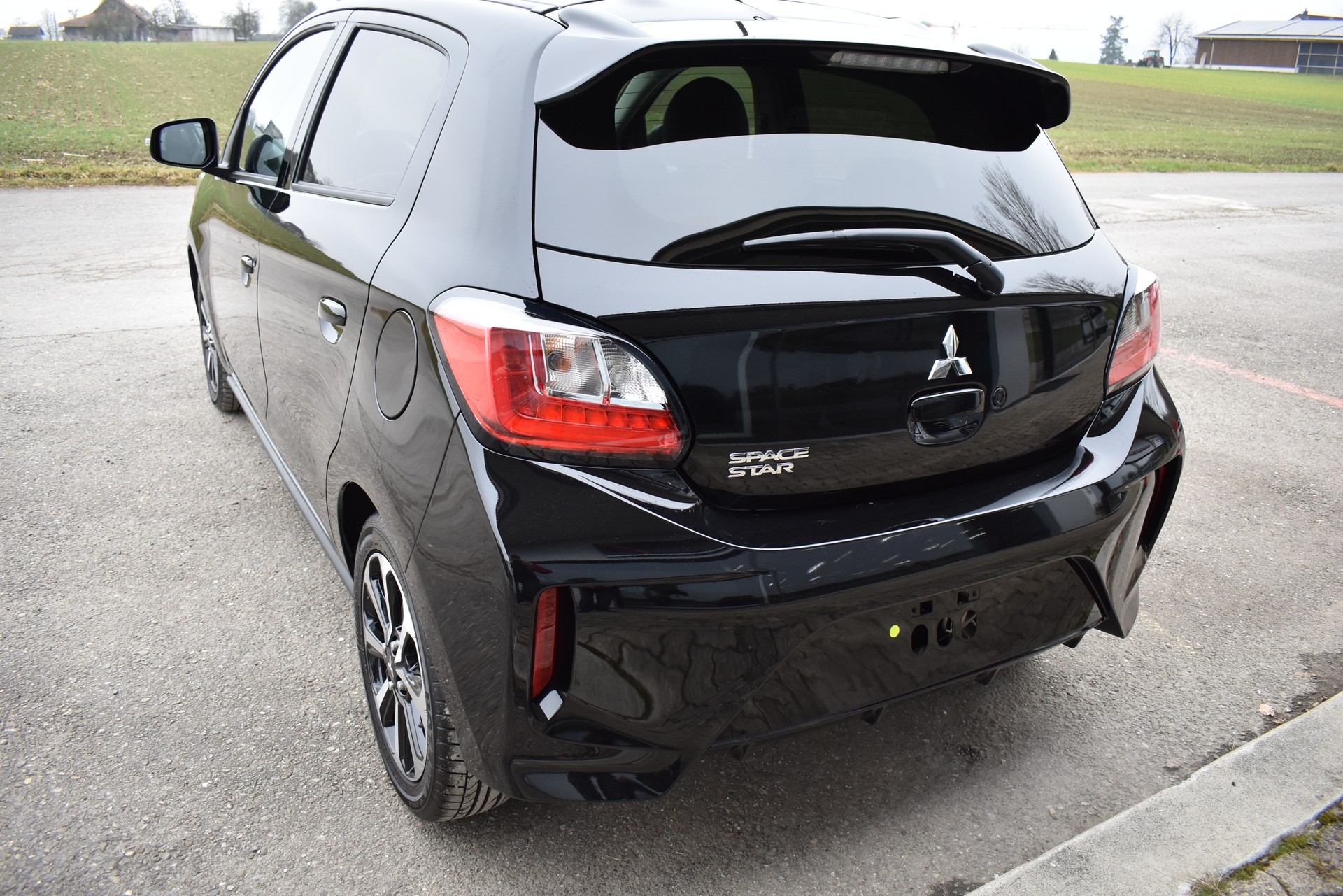 MITSUBISHI Space Star 1.2 CVT Intense+-image-7