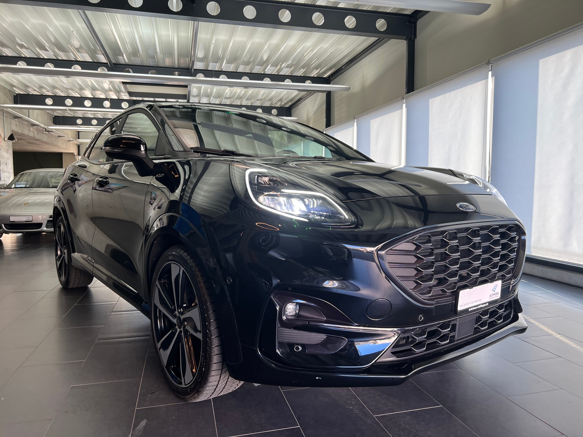 FORD Puma 1.0 MHEV ST-Line X-image-2