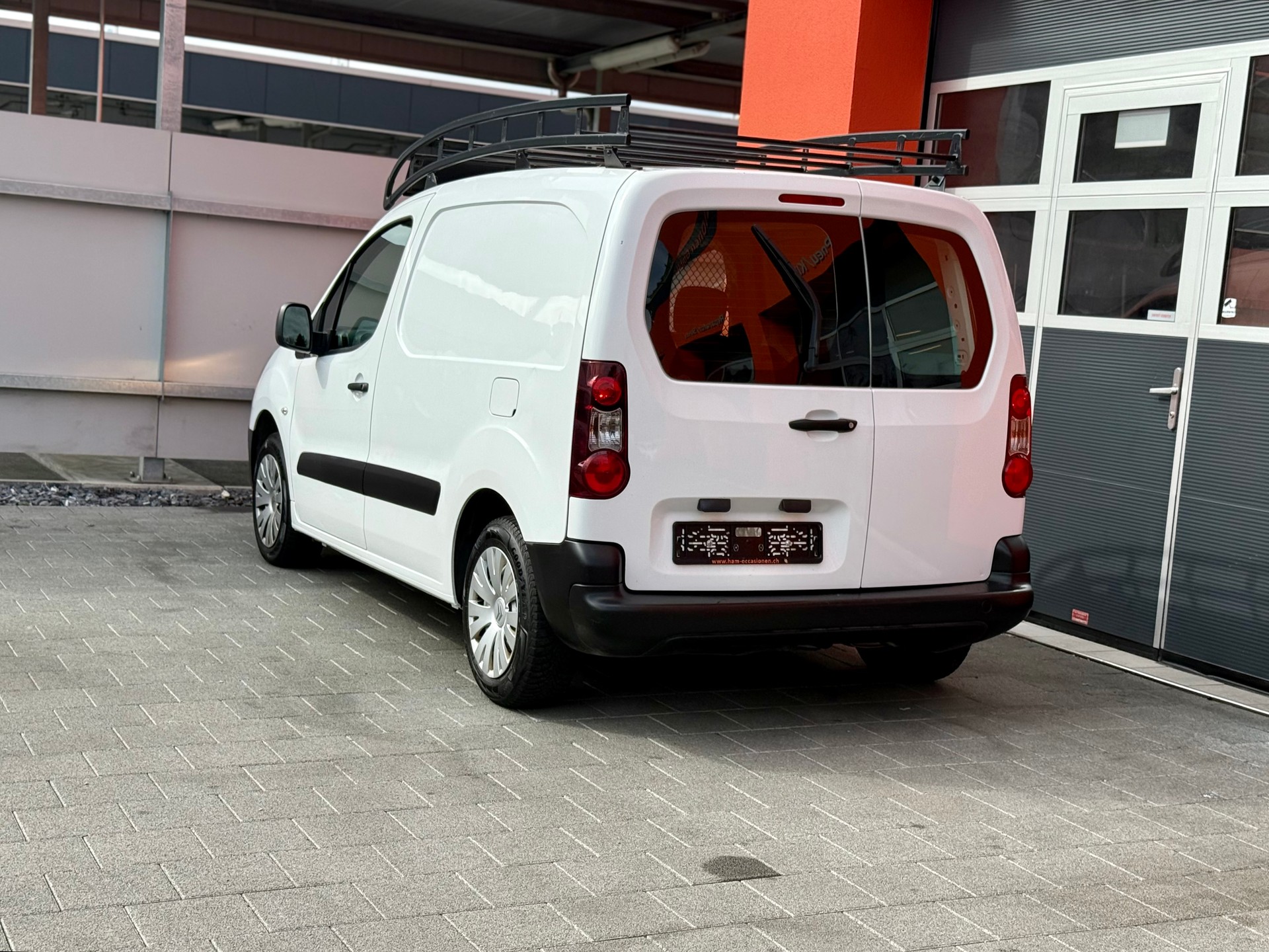 CITROEN Berlingo 1.6 VTi 98 Komfort-showroom-element-2