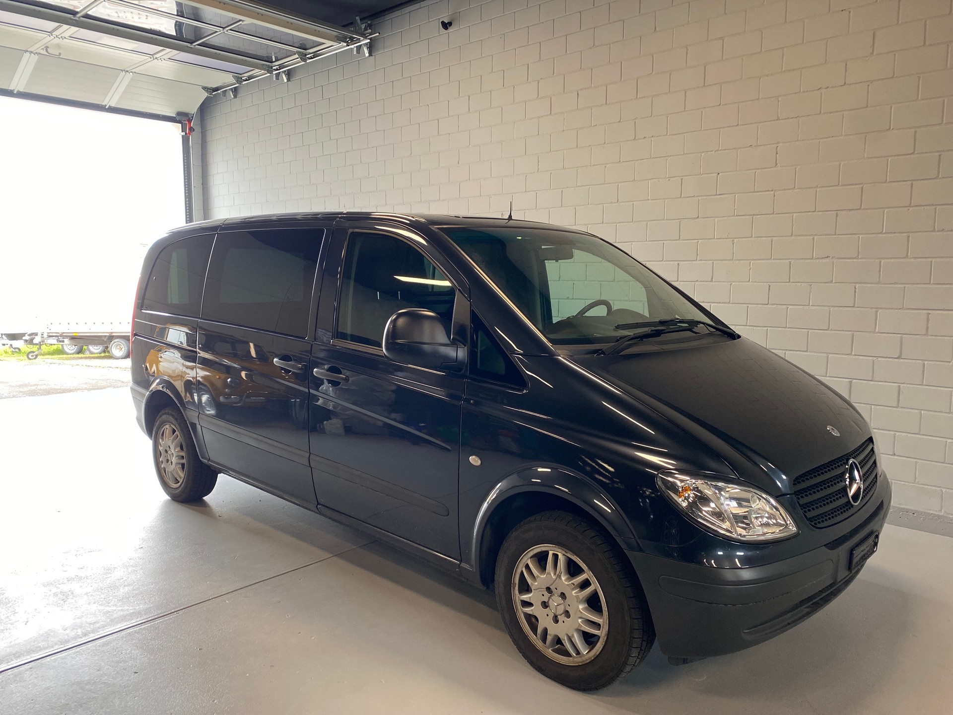 MERCEDES-BENZ Vito 119 Automat-image-0