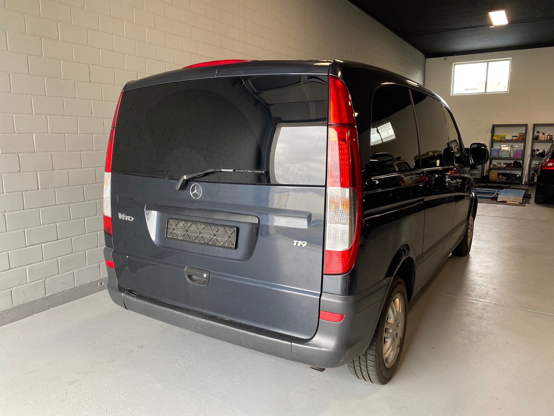MERCEDES-BENZ Vito 119 Automat-image-5