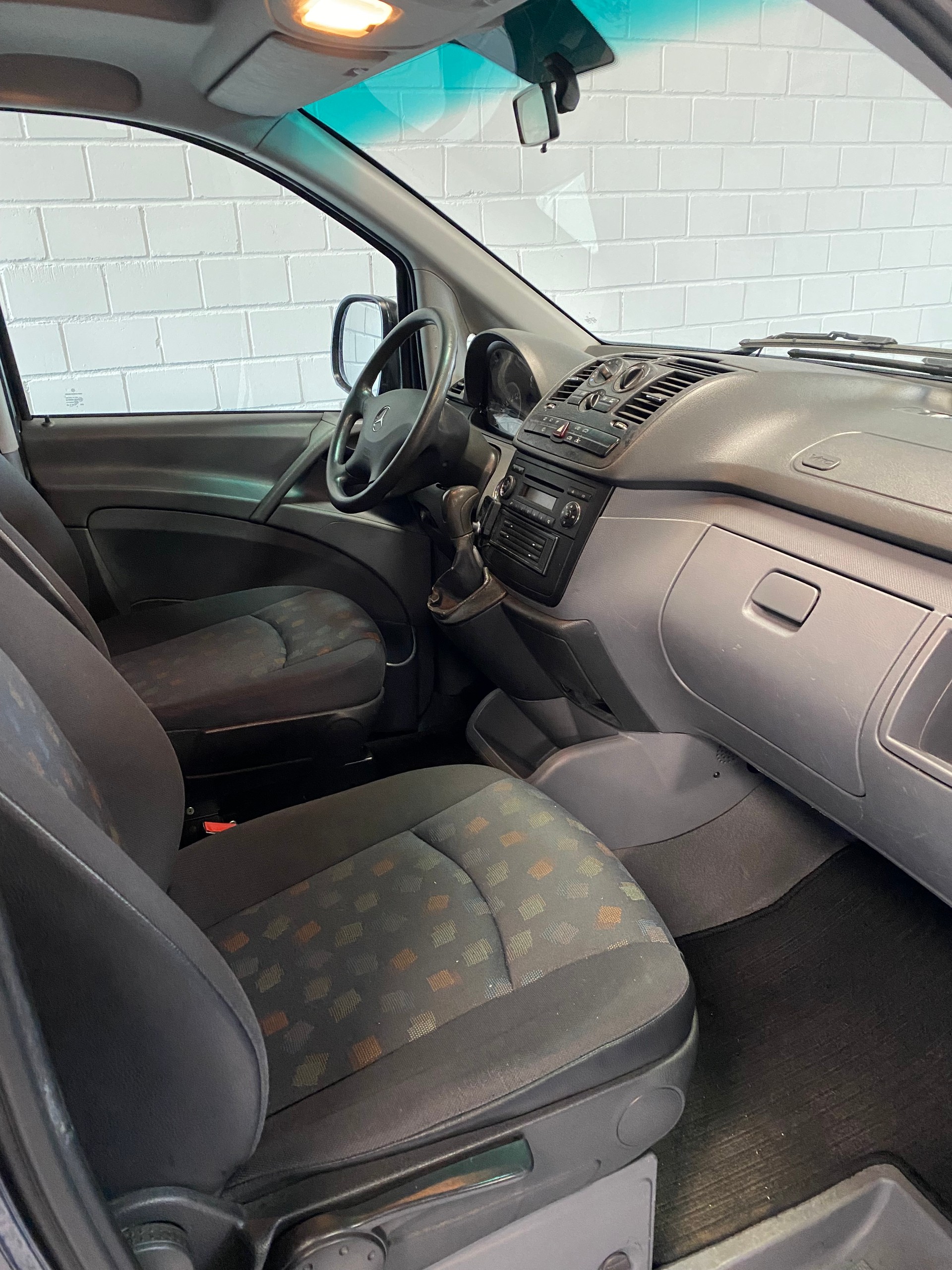 MERCEDES-BENZ Vito 119 Automat-image-10