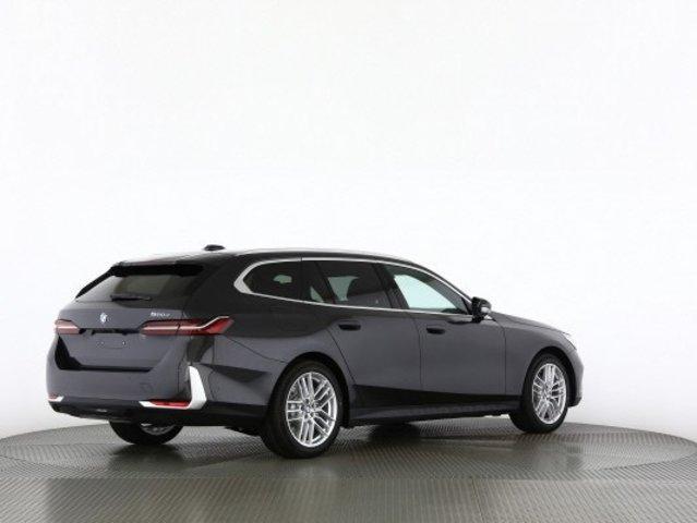 BMW 520d Touring-image-18