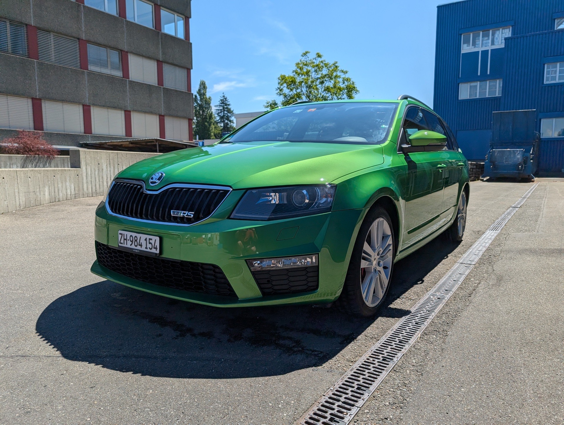 SKODA Octavia Combi 2.0 TDI RS DSG-image-0