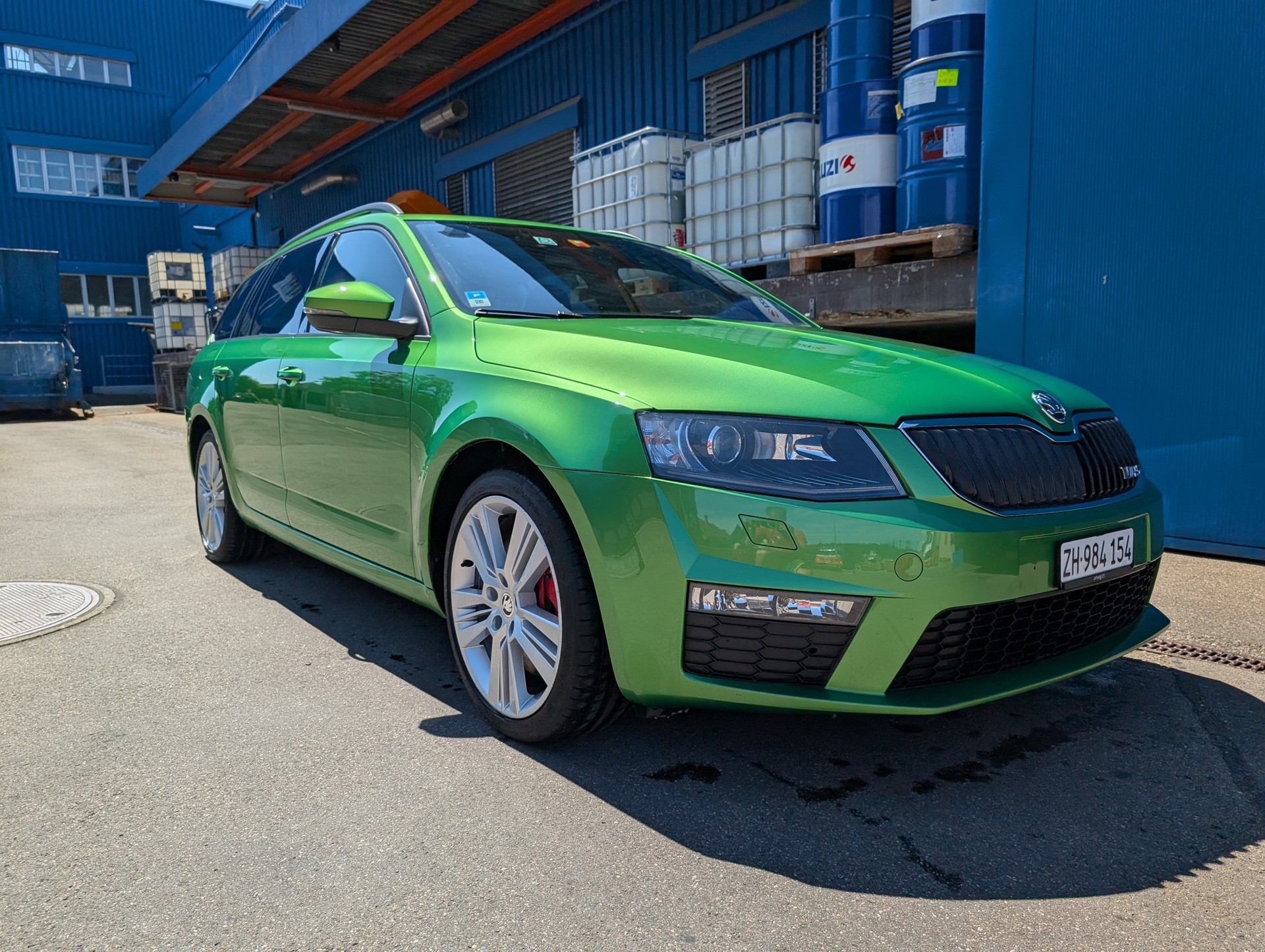 SKODA Octavia Combi 2.0 TDI RS DSG-image-1