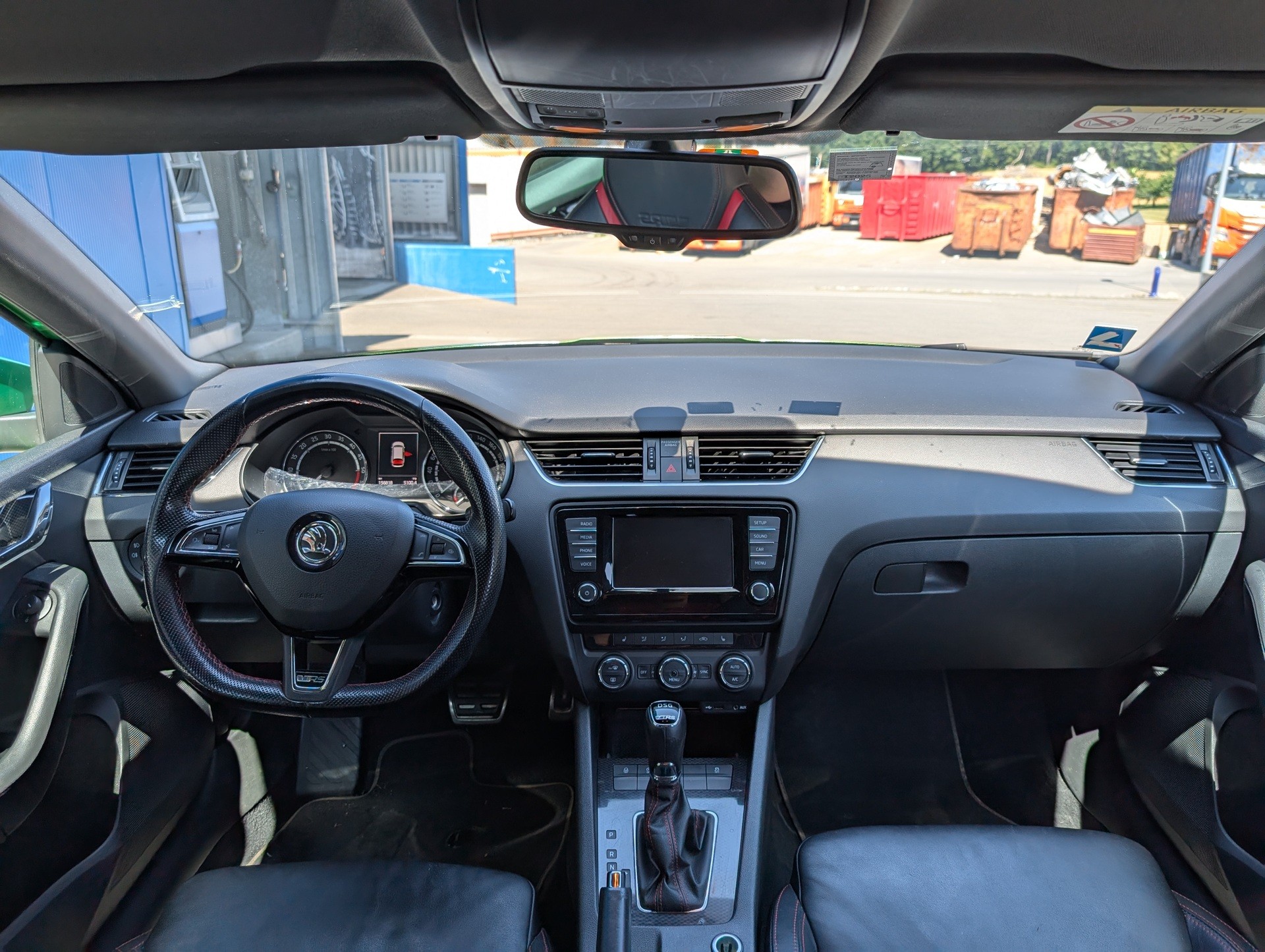 SKODA Octavia Combi 2.0 TDI RS DSG-image-4