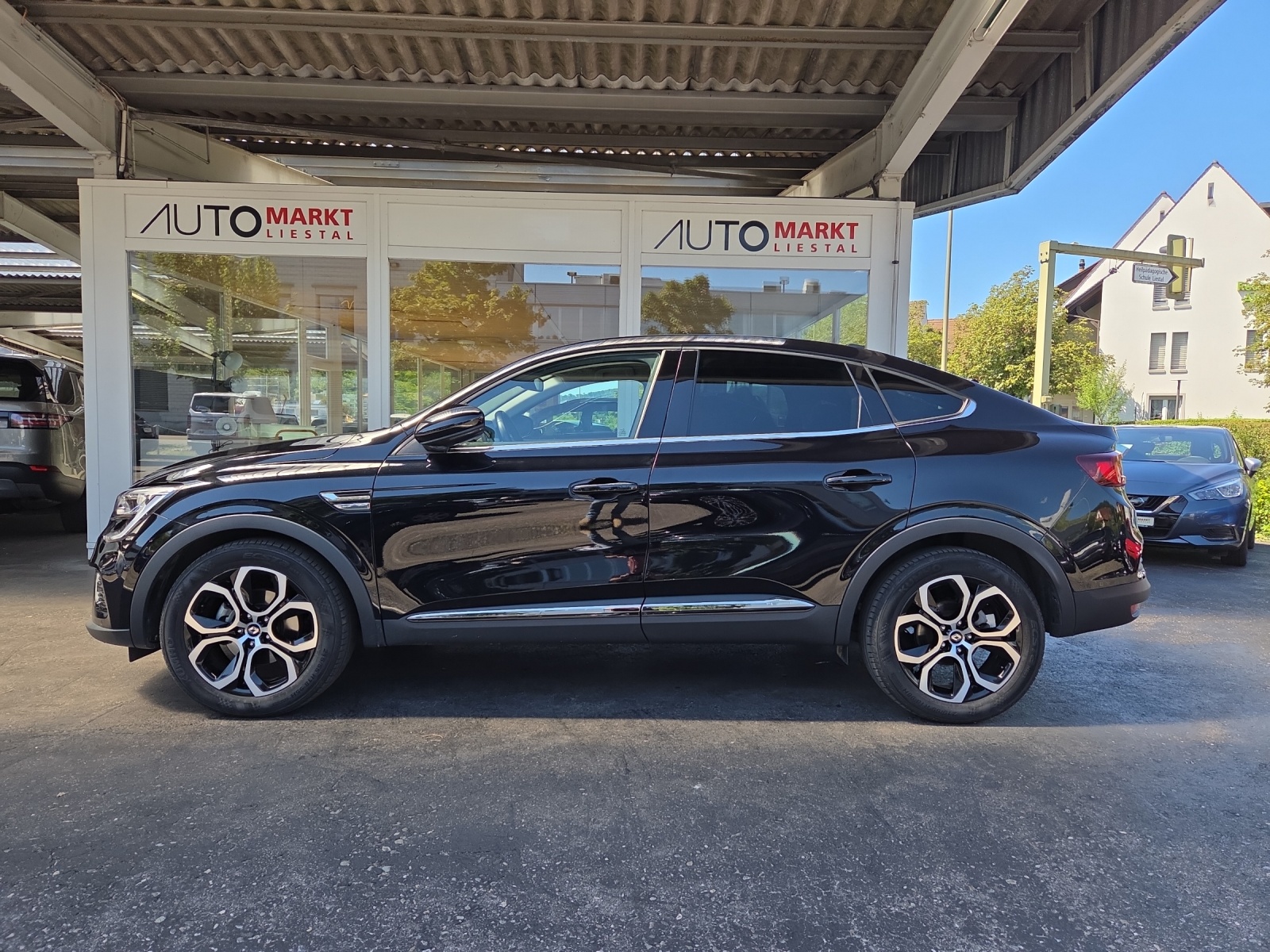 RENAULT Arkana 1.6 E-Tech Intens-image-1