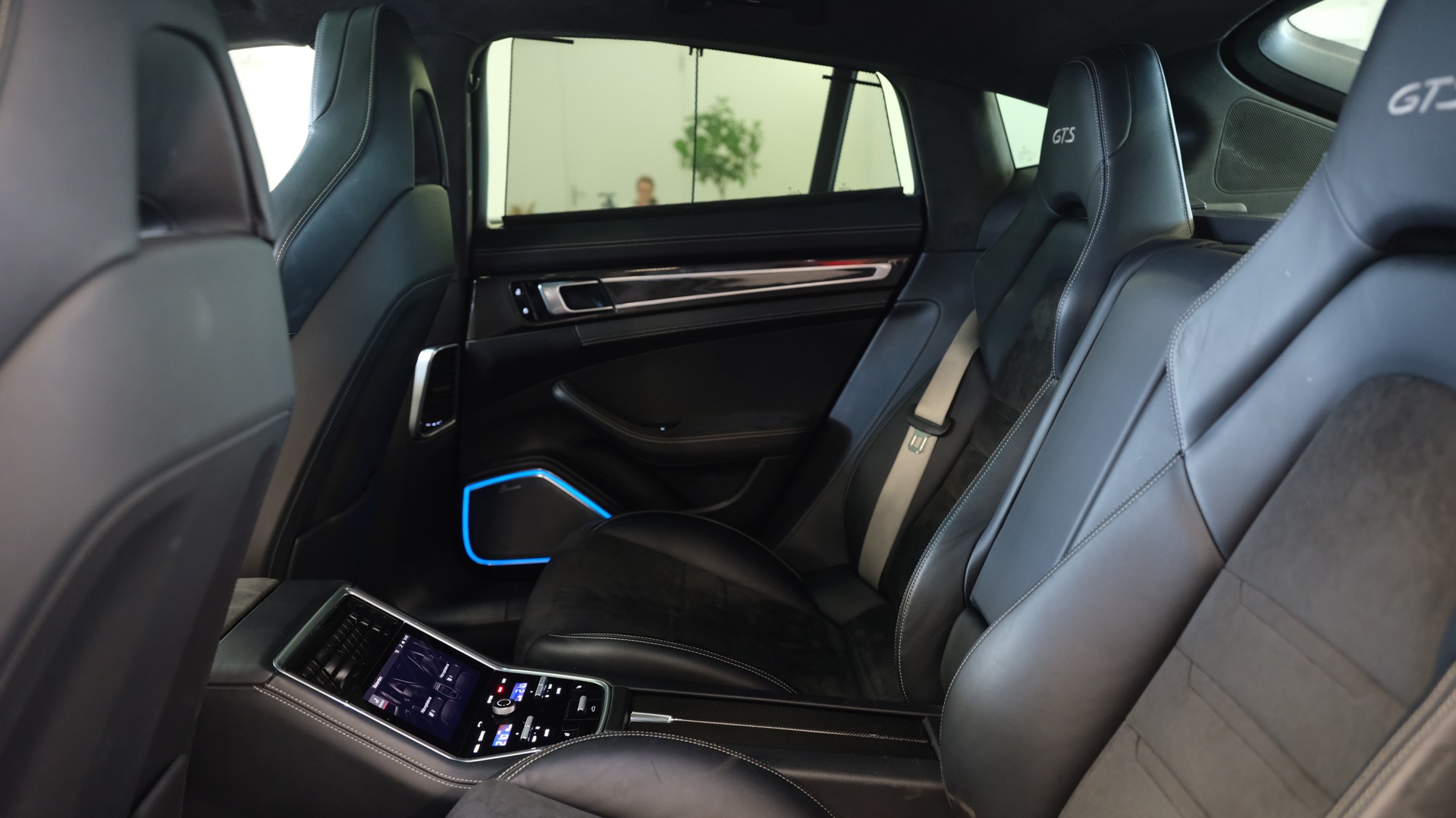 PORSCHE Panamera GTS PDK-image-22