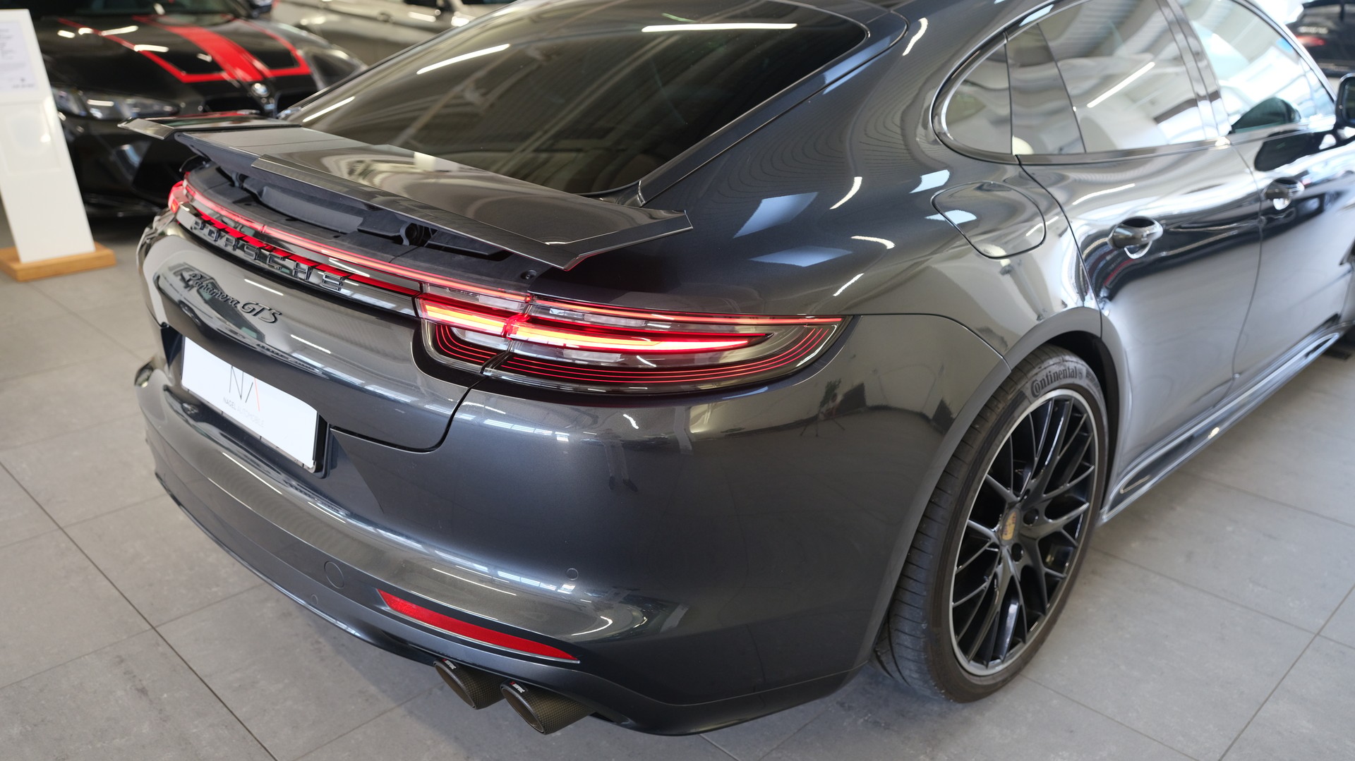 PORSCHE Panamera GTS PDK-image-8