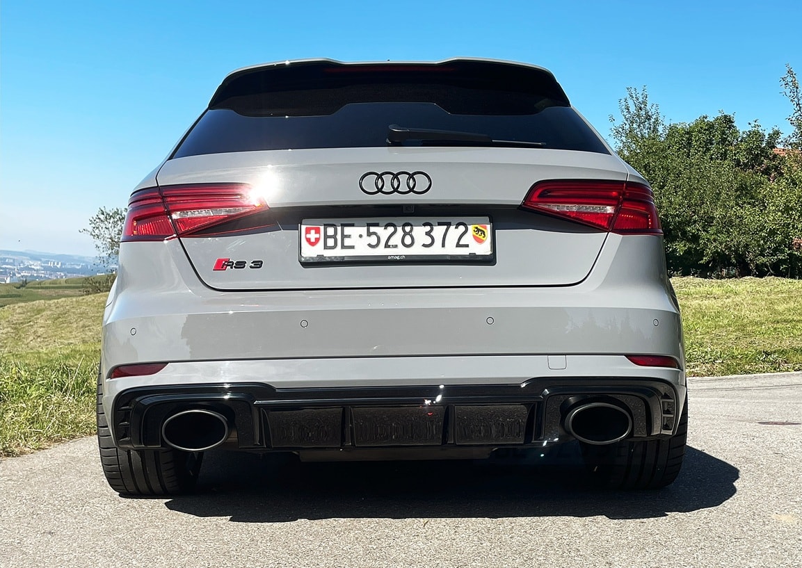 AUDI RS3 Sportback 2.5 TSI quattro S-tronic-image-7