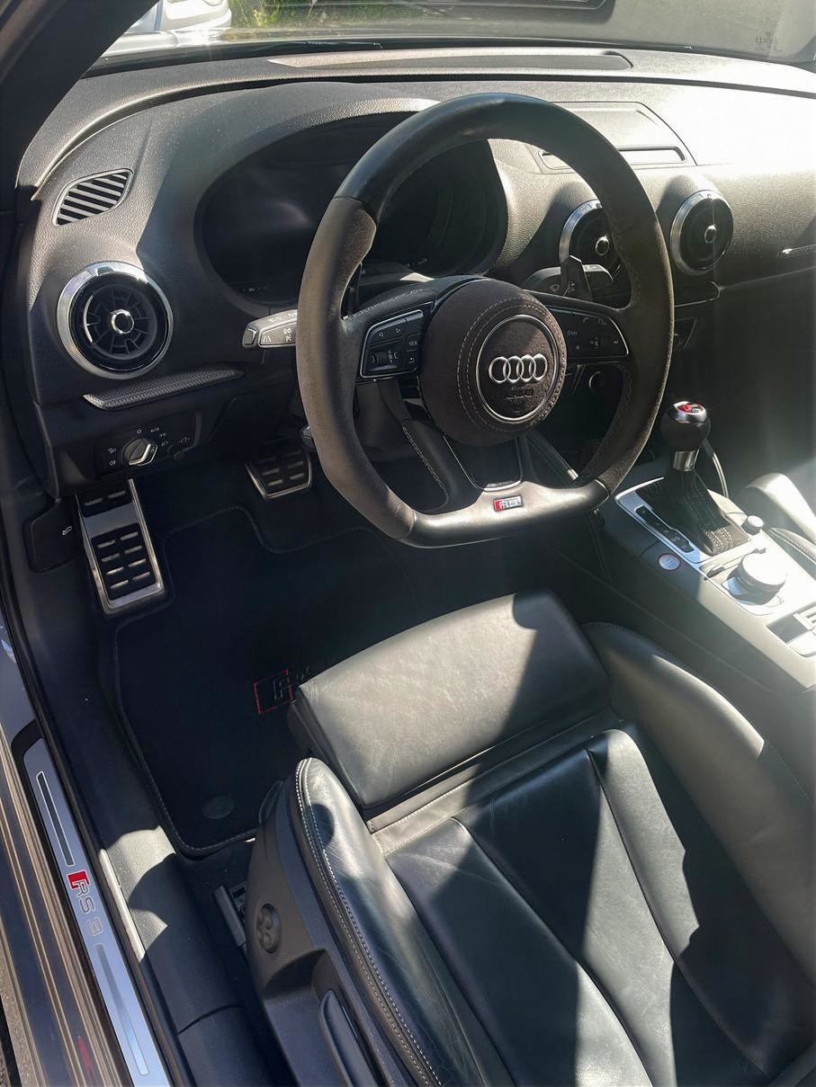 AUDI RS3 Sportback 2.5 TSI quattro S-tronic-image-20