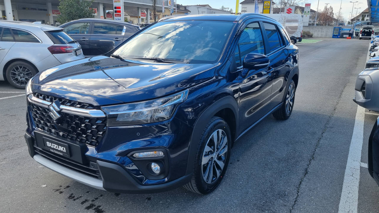 SUZUKI S-Cross 1.4 T Compact Top Hybrid 4x4 MY24-image-2