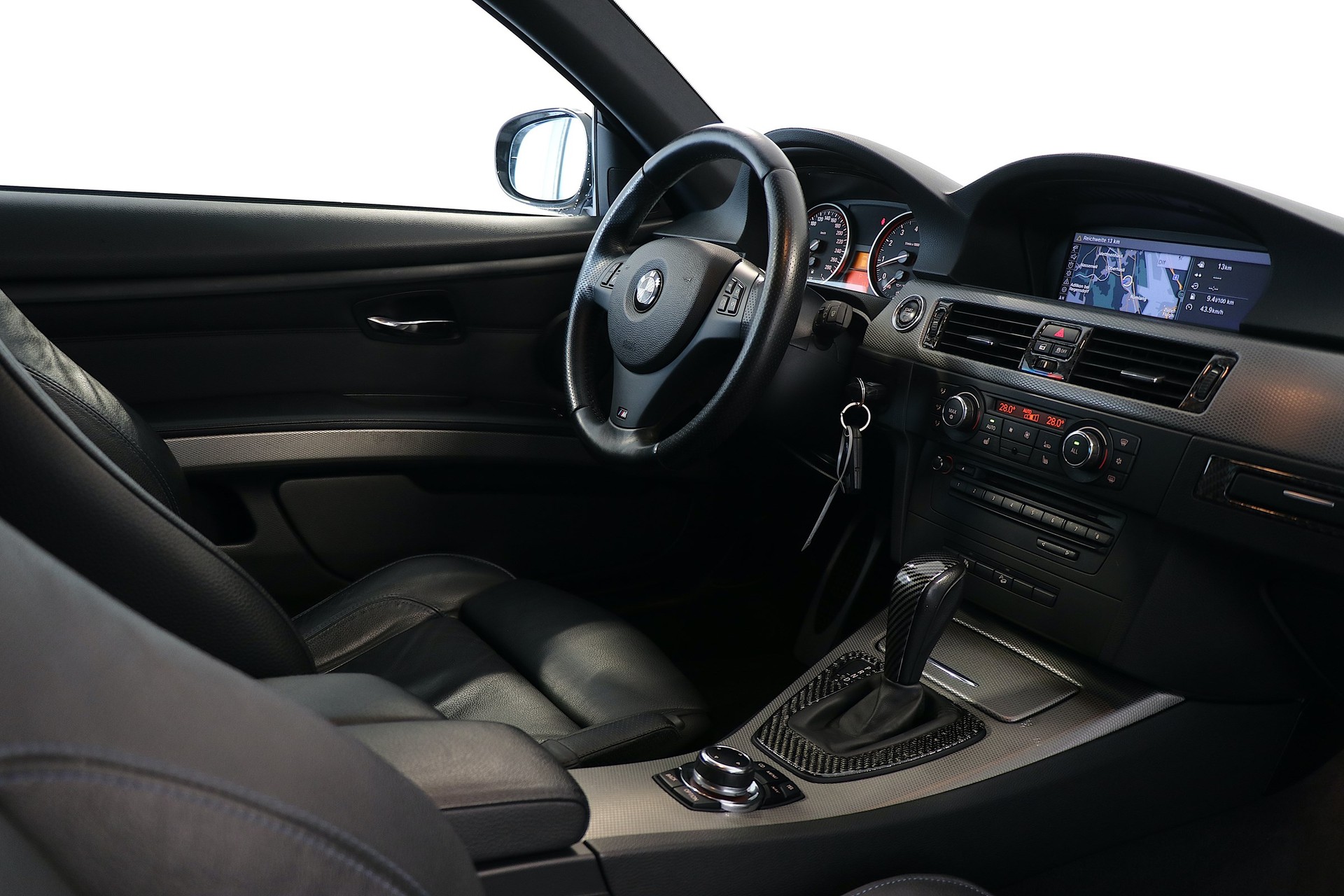 BMW 335i xDrive M-Sport Coupé Steptronic-image-11