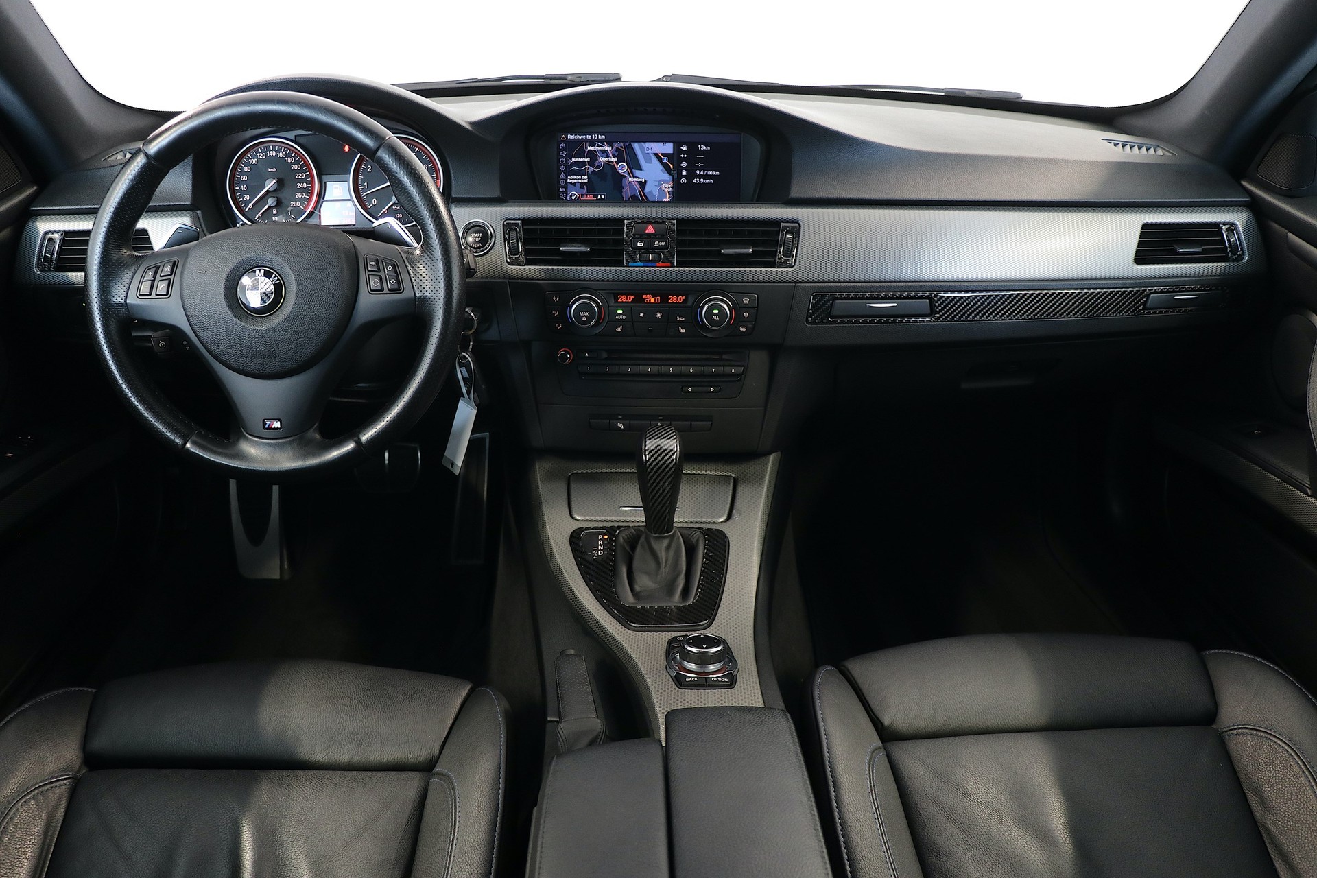 BMW 335i xDrive M-Sport Coupé Steptronic-image-8