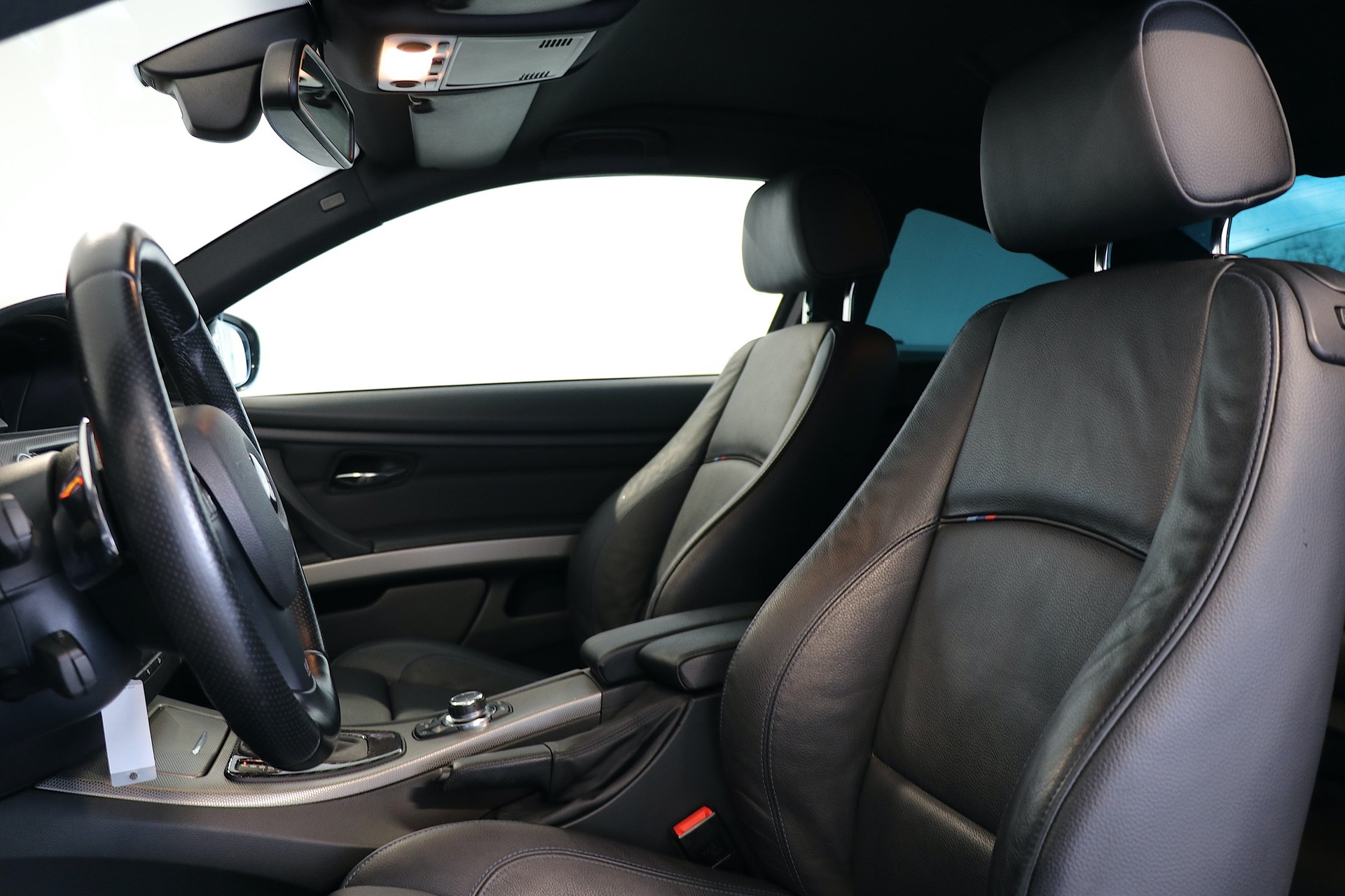 BMW 335i xDrive M-Sport Coupé Steptronic-image-12
