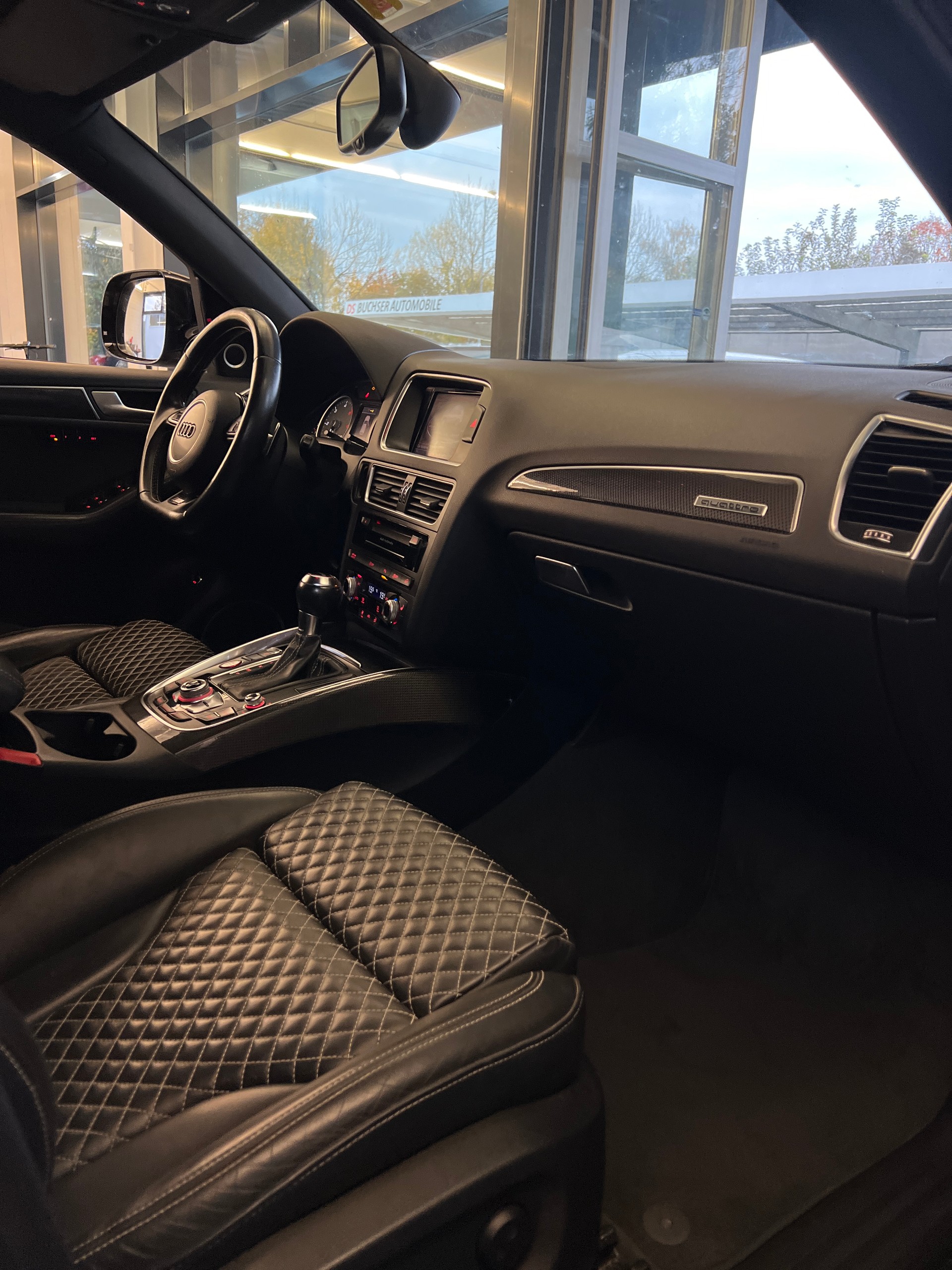AUDI SQ5 3.0 TDI plus quattro tiptronic-image-14