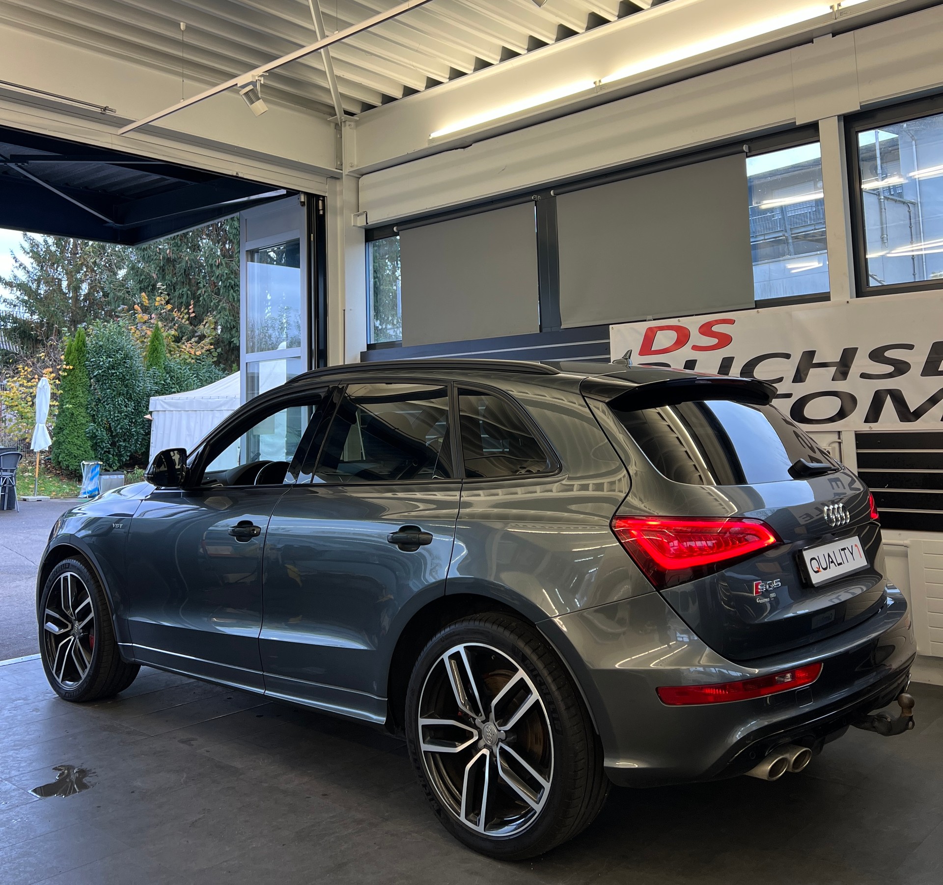 AUDI SQ5 3.0 TDI plus quattro tiptronic-image-4