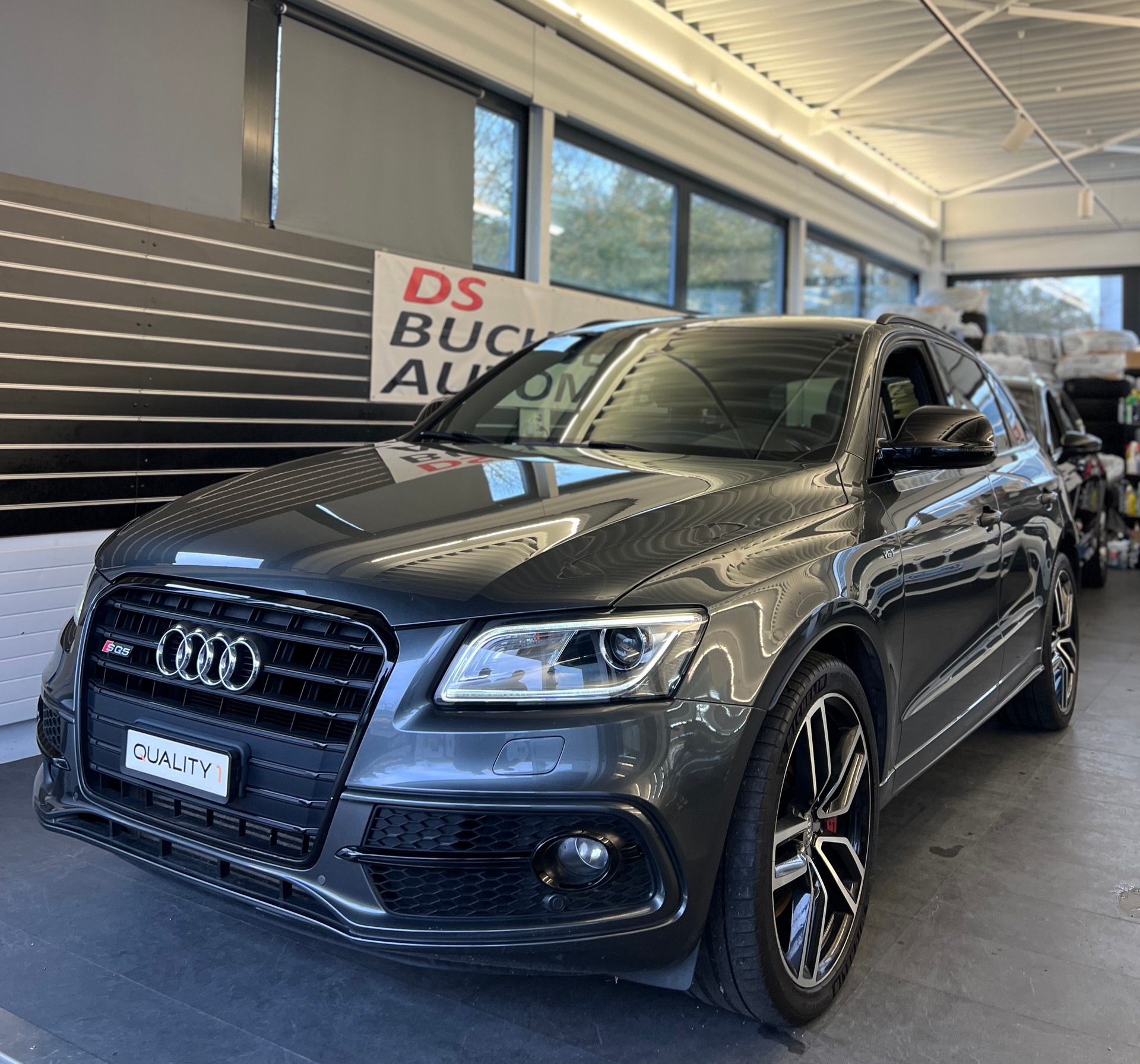 AUDI SQ5 3.0 TDI plus quattro tiptronic-image-1