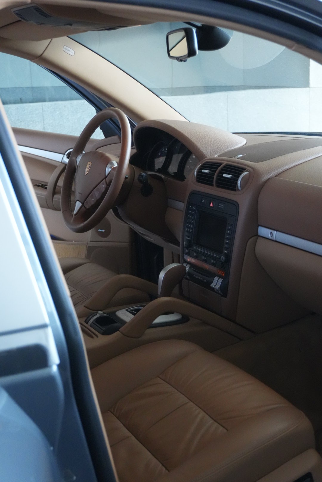 PORSCHE Cayenne-image-12