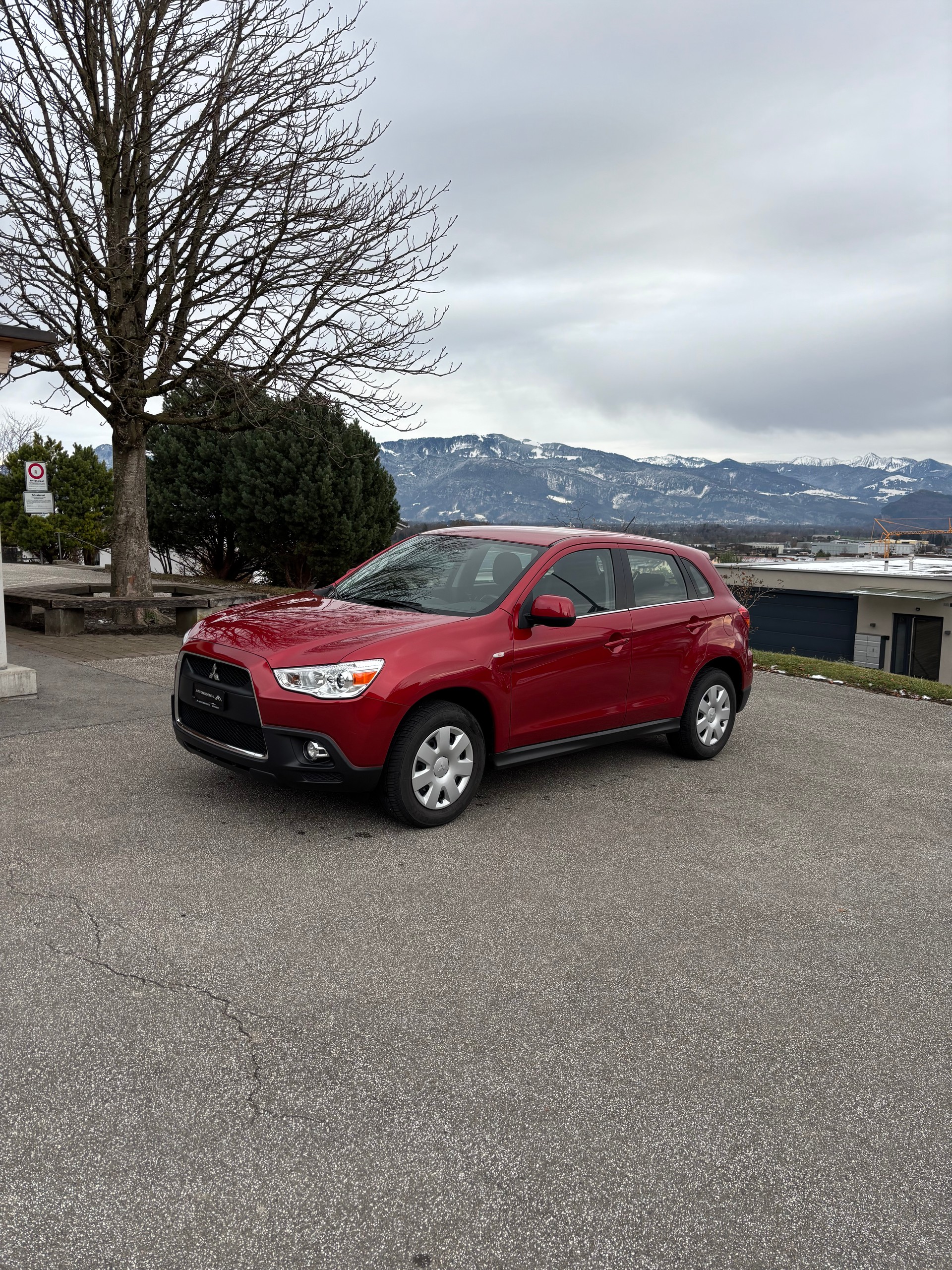 MITSUBISHI ASX 1.8 DID Jubilé35 4WD-image-2