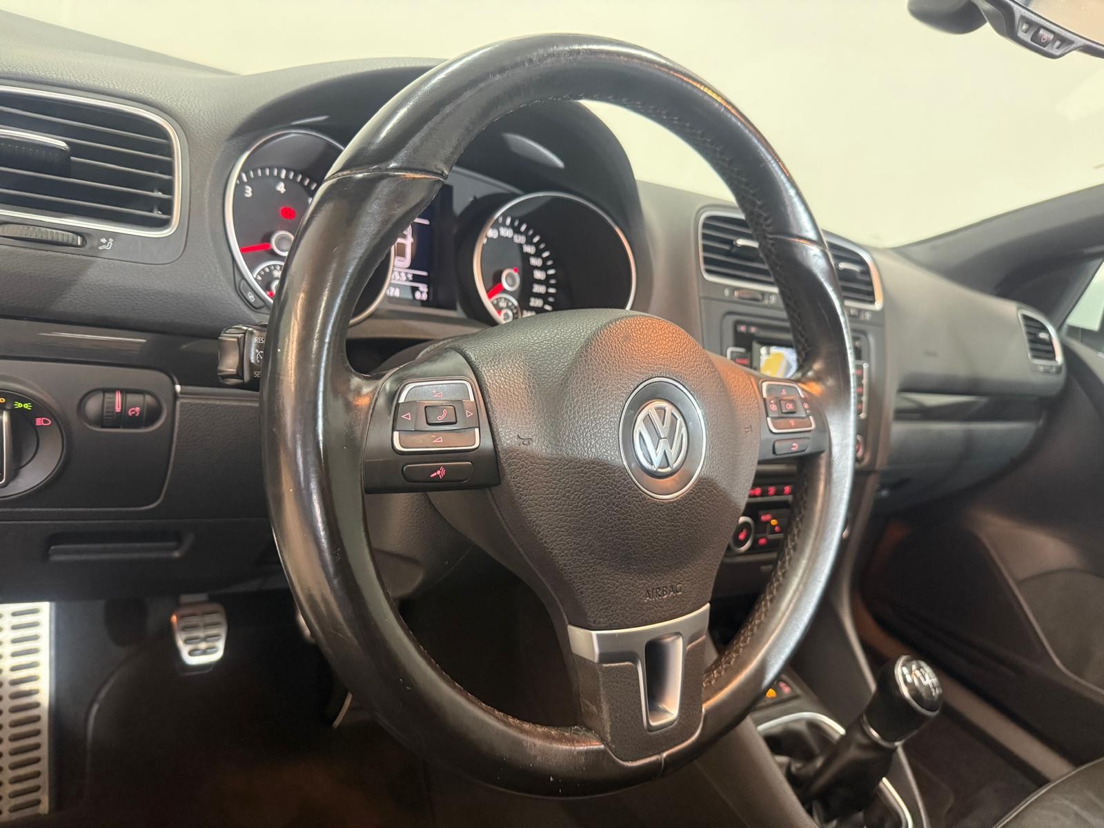 VW Golf Cabrio 1.2 TSI BMT Whiteline-image-11