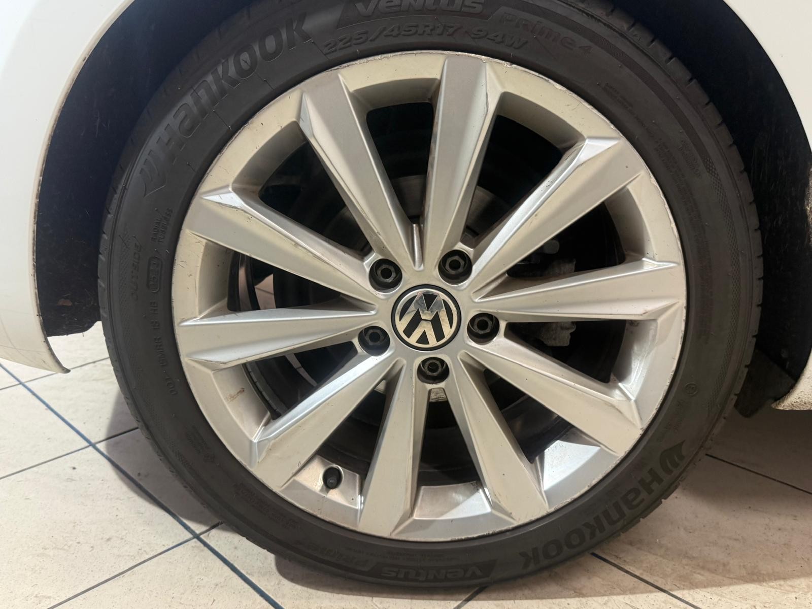 VW Golf Cabrio 1.2 TSI BMT Whiteline-image-8