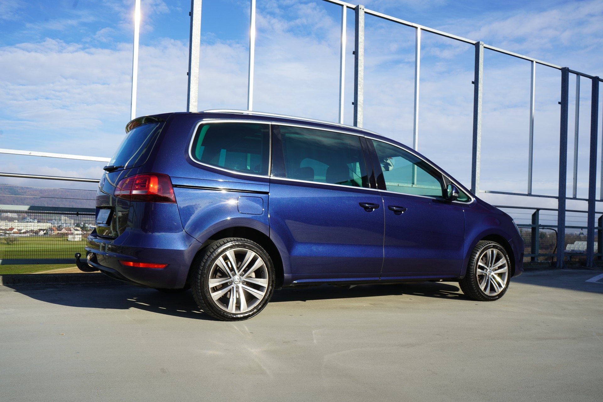 VW SHARAN 2.0 TDI BMT HIGHLINE SPORT 4MOTION DSG l 184 PS-image-11