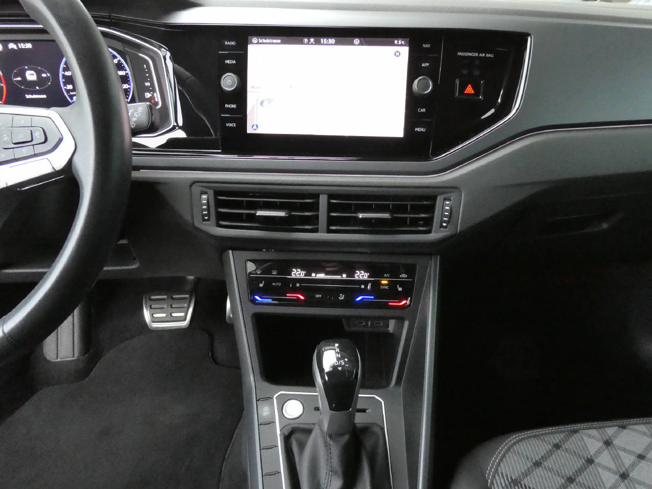 VW Taigo 1.0 TSI R-Line DSG-image-12