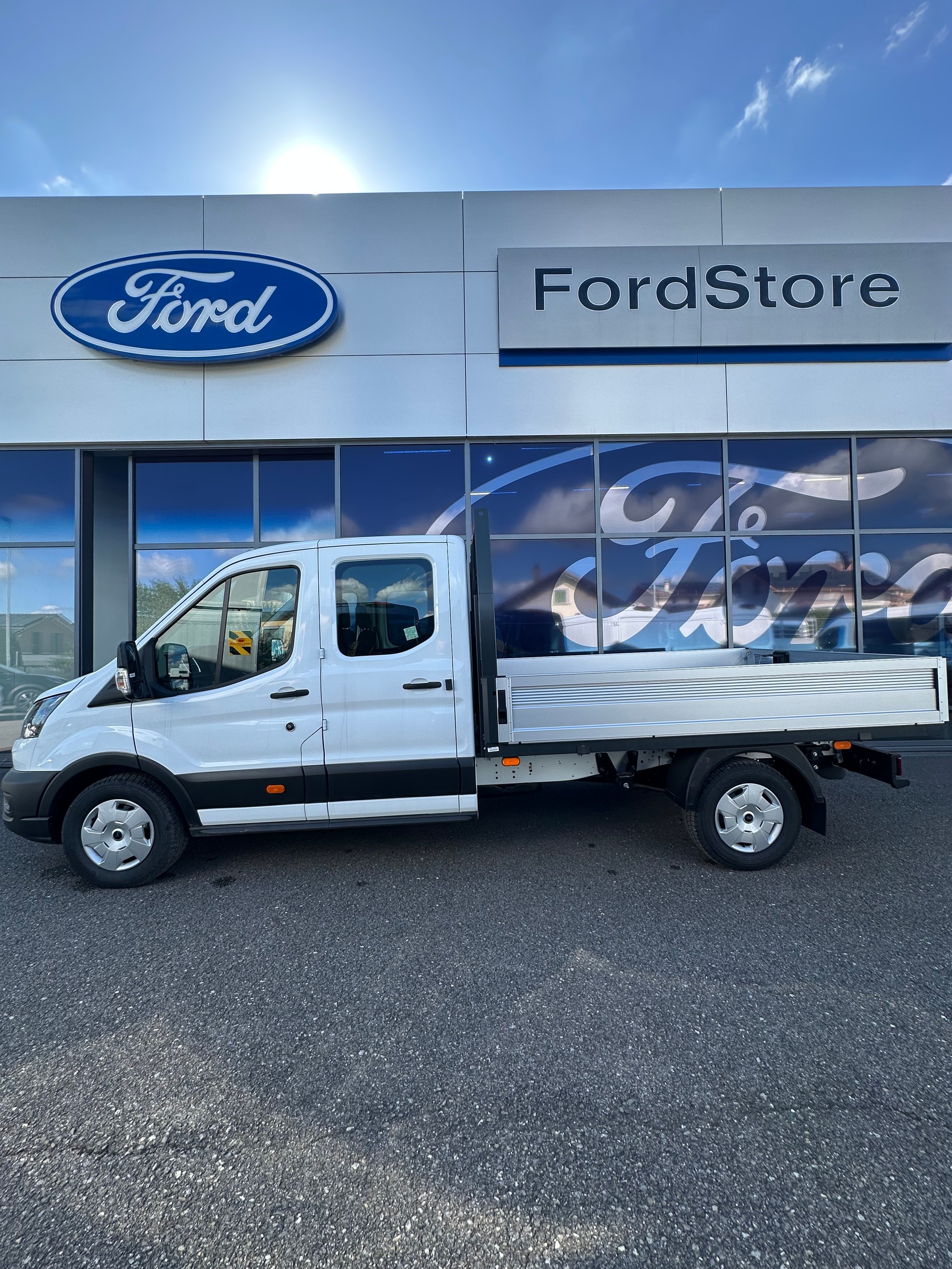 FORD Transit dcab.-ch. 350 L3 2.0 E Trend/170CV/Aut.ARR-image-2