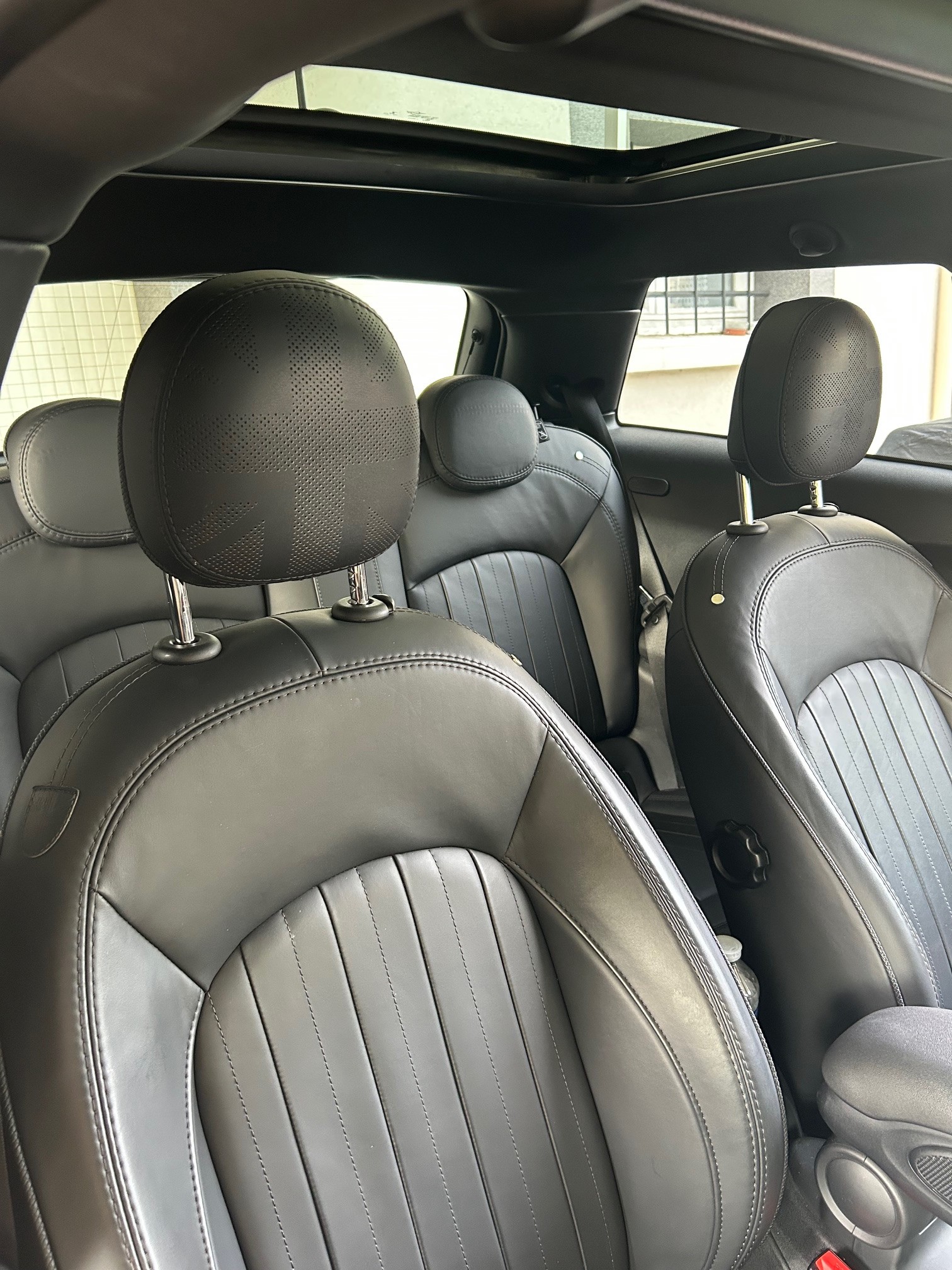 MINI Cooper S Trafalgar Edition Steptronic DKG-image-5