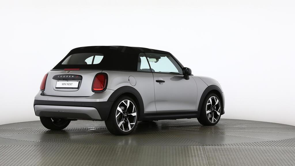 MINI Cooper S Cabrio-image-3