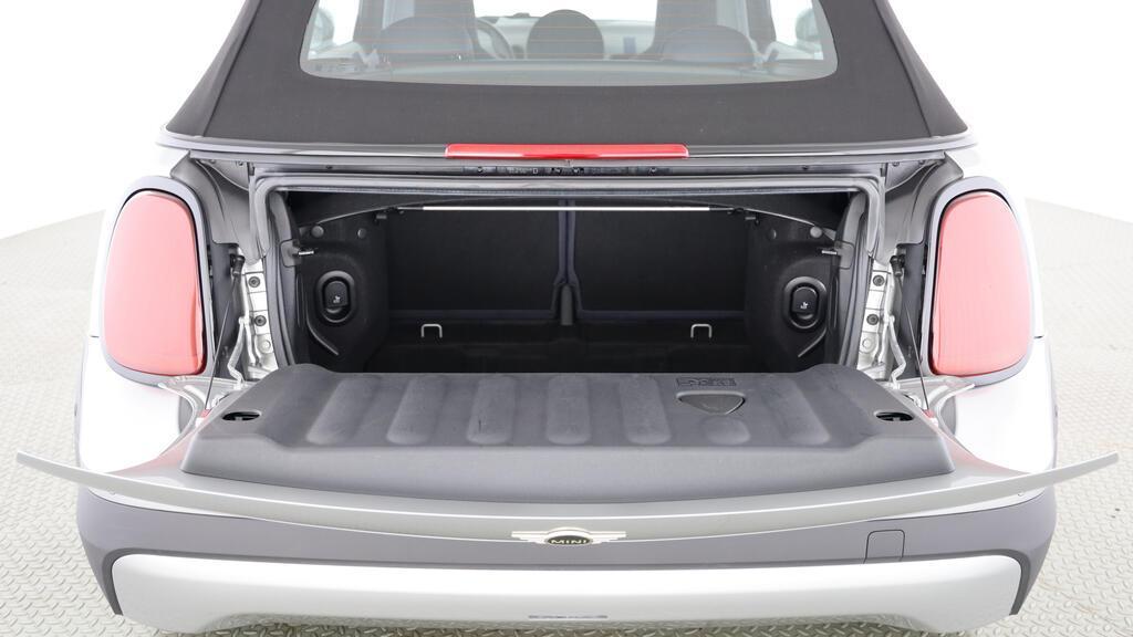 MINI Cooper S Cabrio-image-18