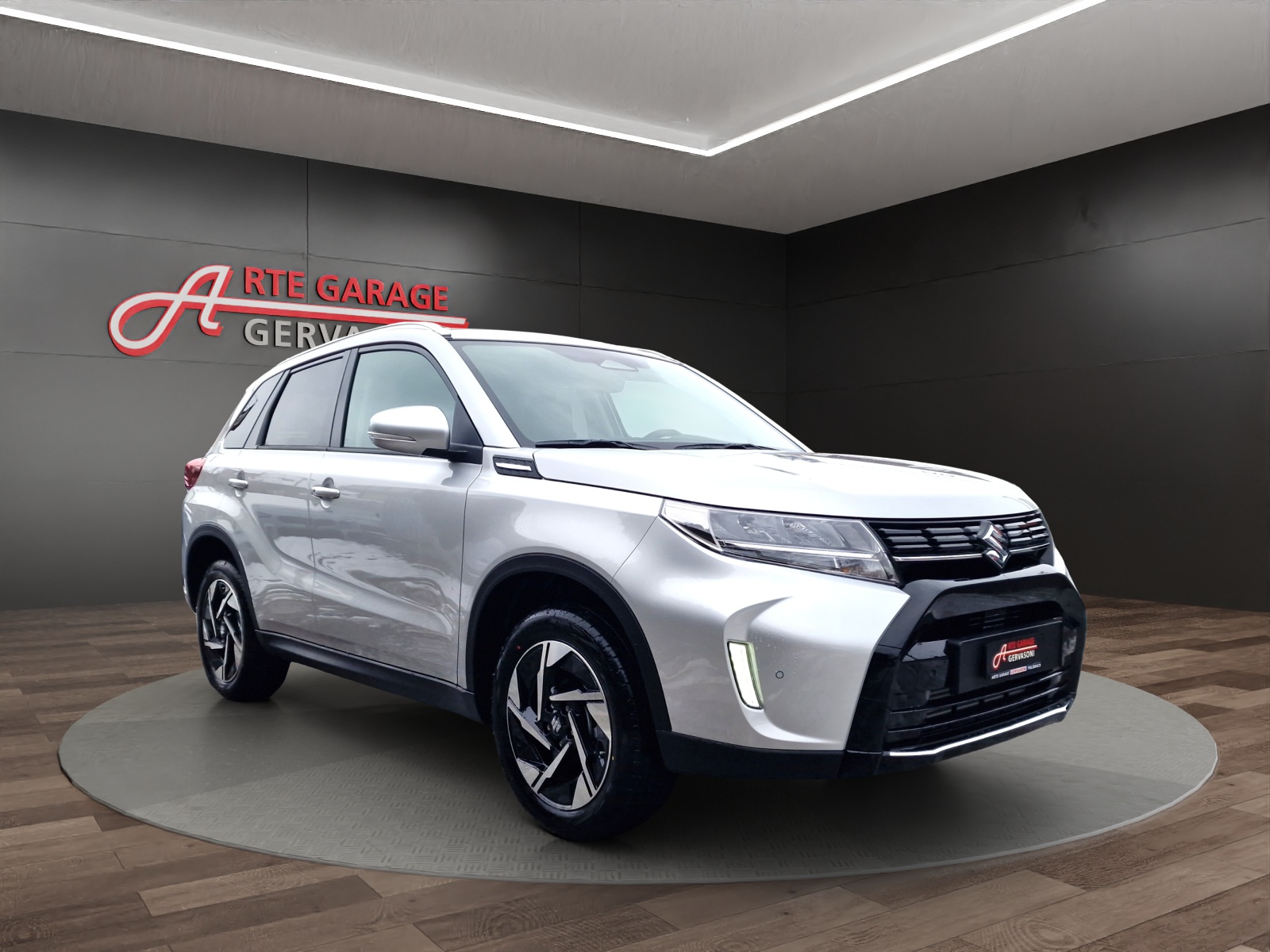 SUZUKI Vitara 1.4 Compact TopH.A-showroom-element-2