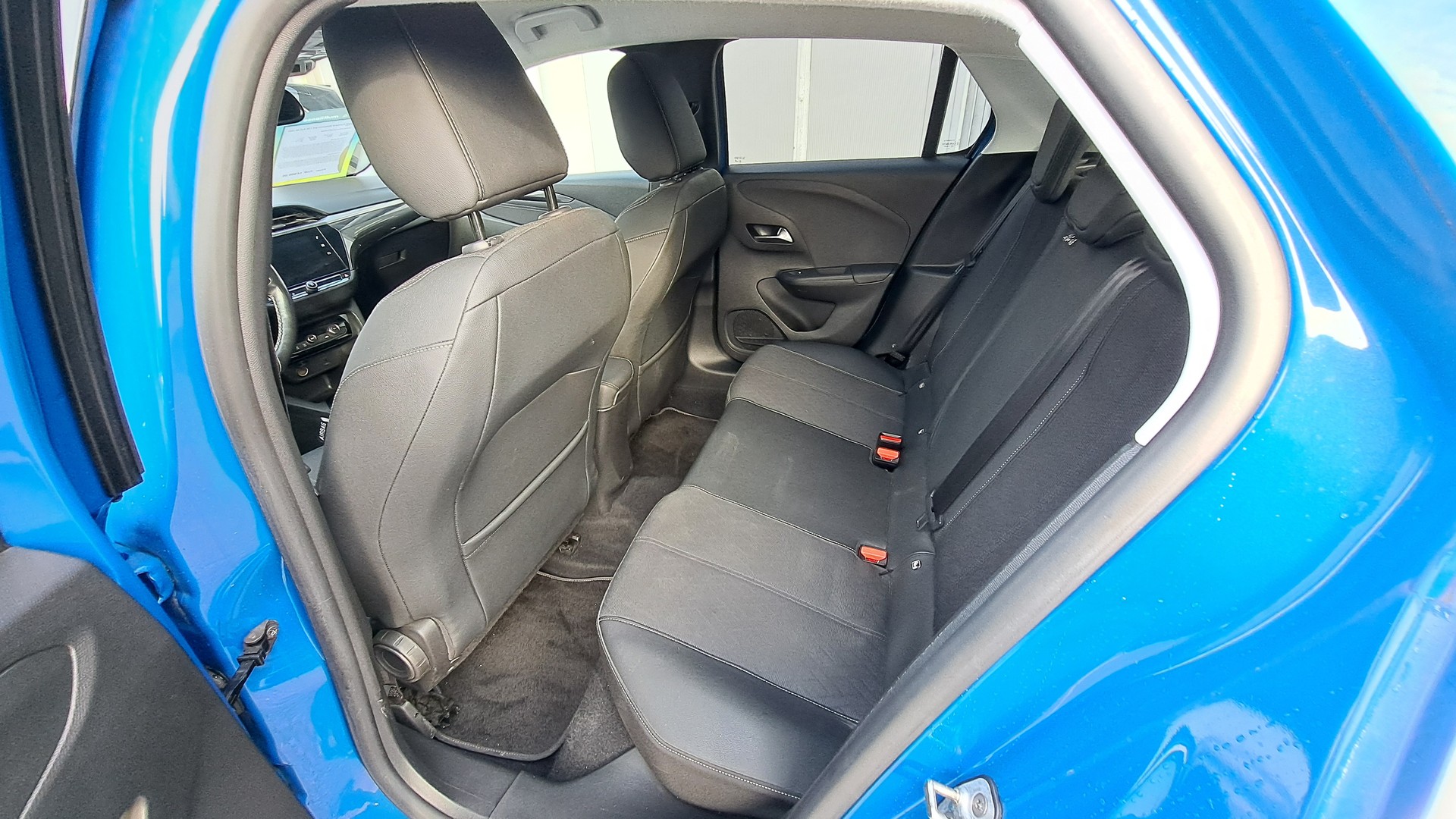 OPEL Corsa e-Elegance-image-10