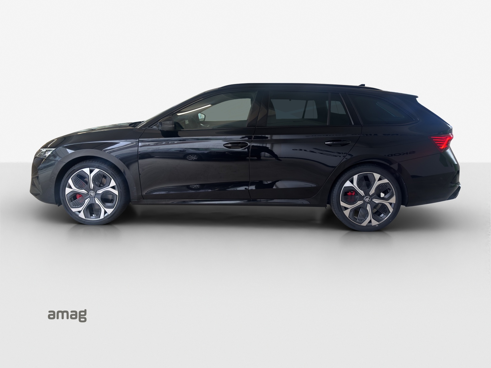 SKODA Octavia Combi 2.0 TSI DSG RS-image-1