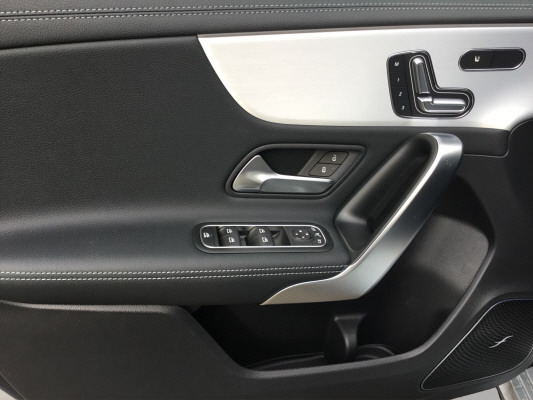 MERCEDES-BENZ A AMG 45 S 4Matic 8G-DCT-image-9