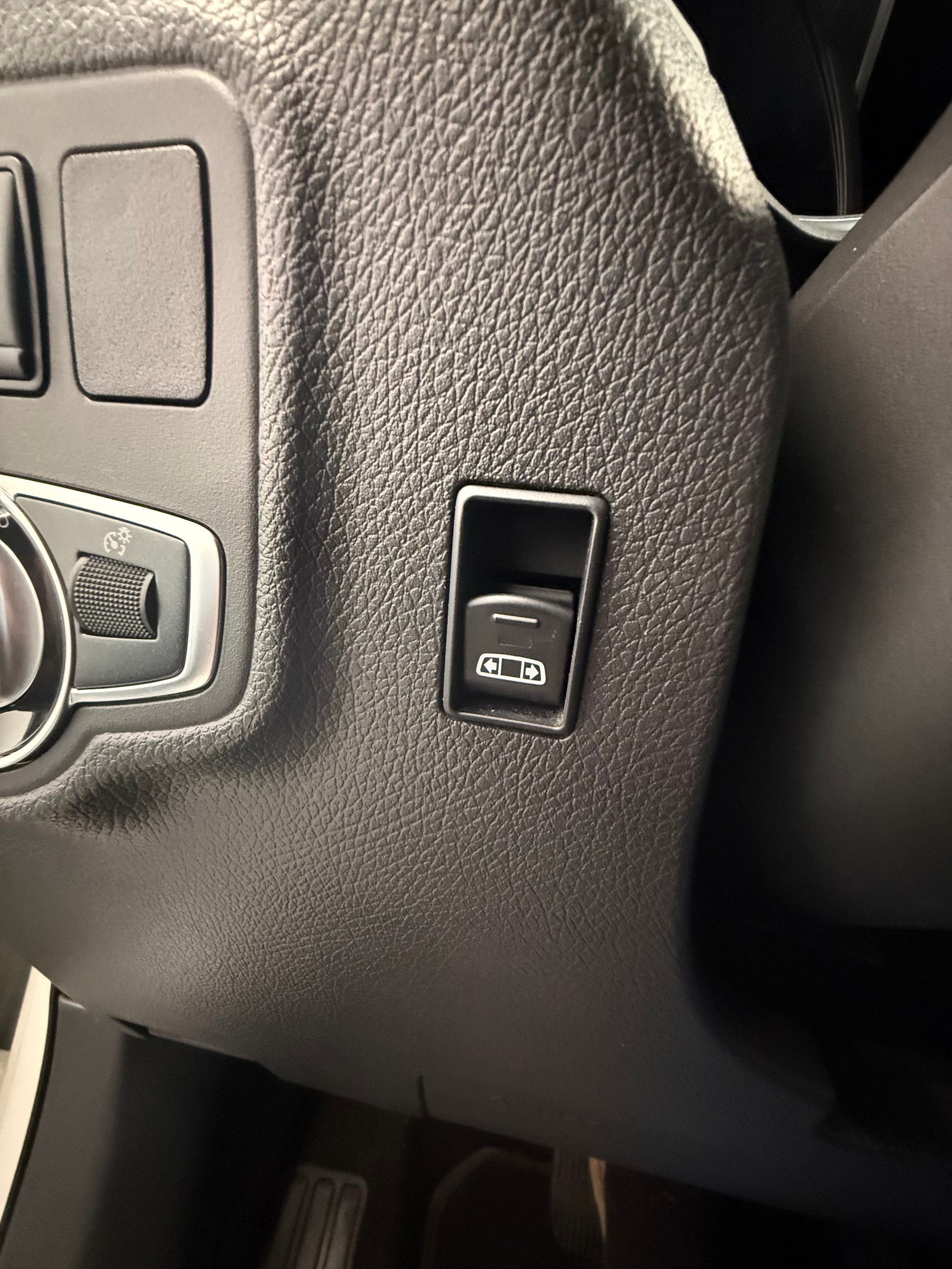 MERCEDES-BENZ X 350 d 4MATIC Power A Doppel Cab.-image-26