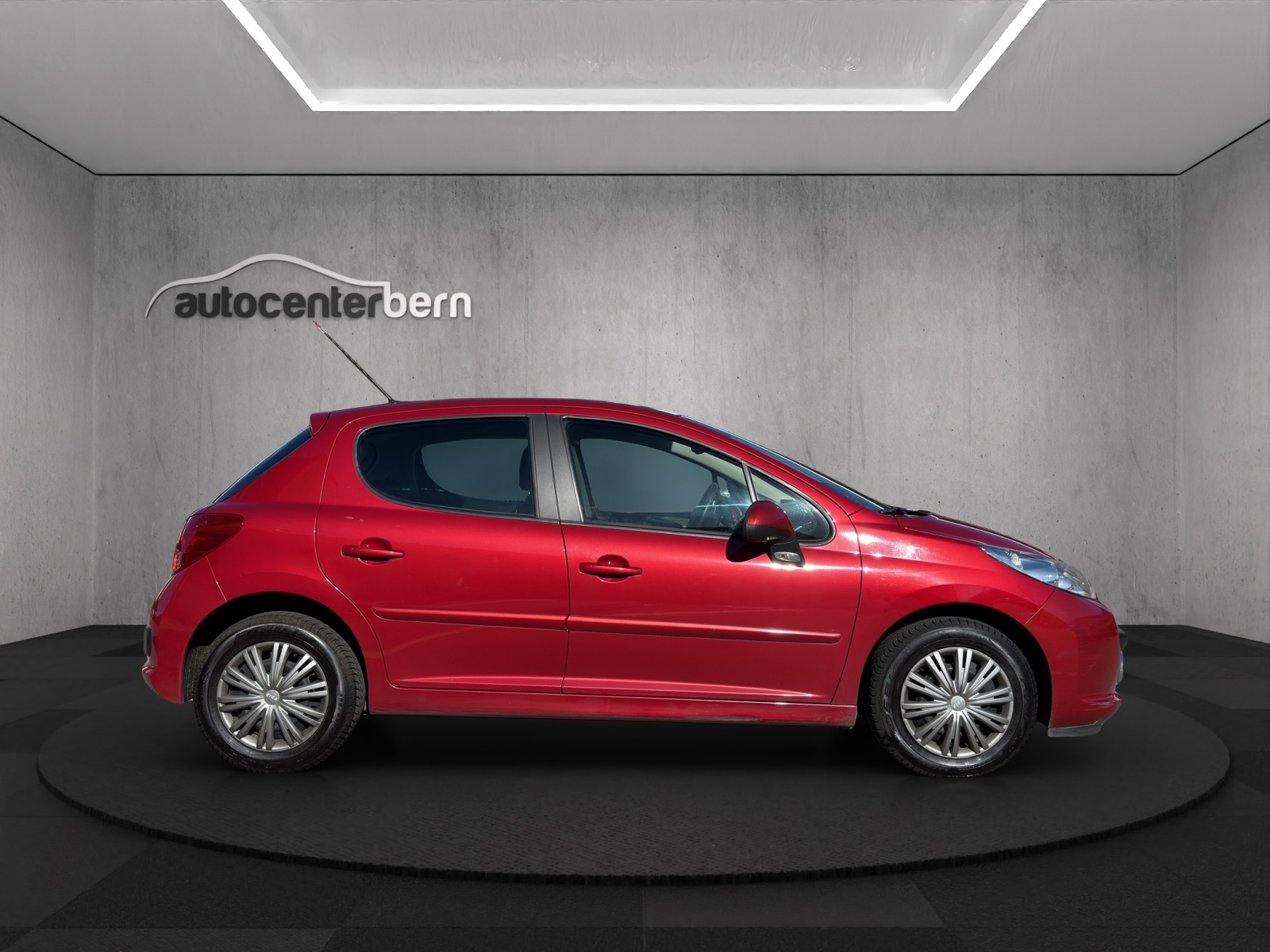 PEUGEOT 207 1.6 16V Black&Silver-image-7