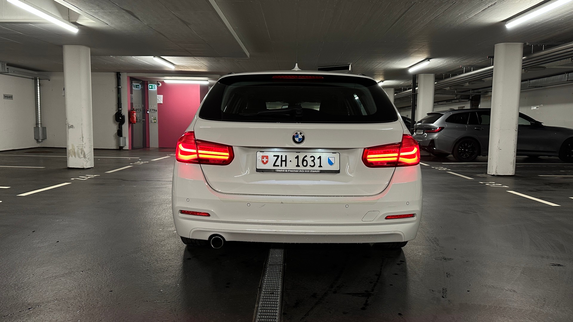 BMW 316d Touring Business Steptronic-image-4