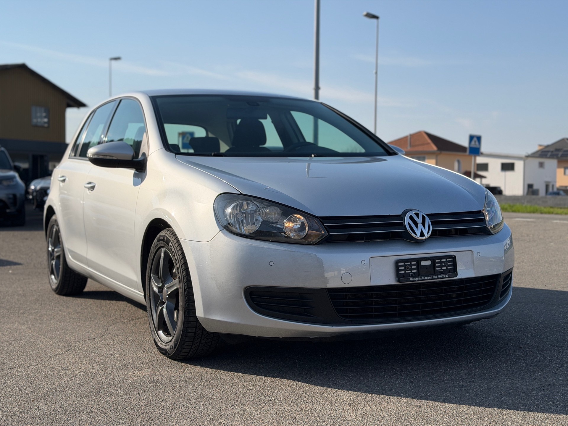 VW Golf 2.0 TDI Comfortline-image-2