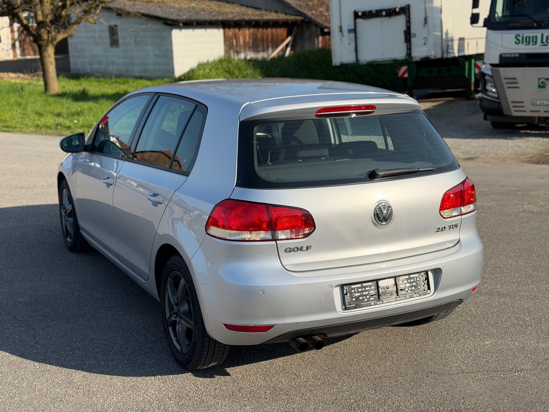 VW Golf 2.0 TDI Comfortline-image-14