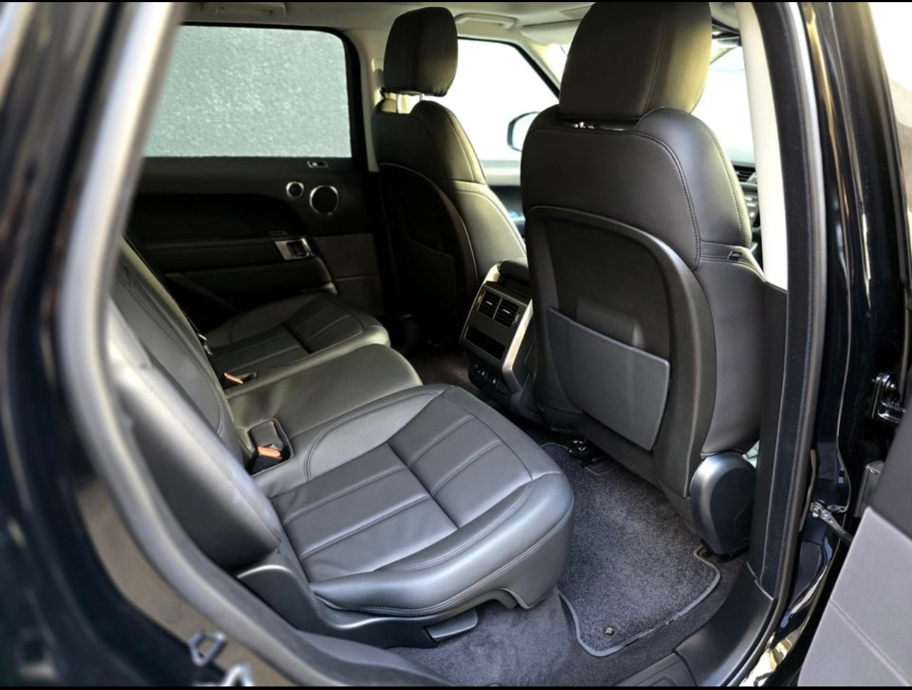 LAND ROVER RANGE ROVER SPORT-image-9