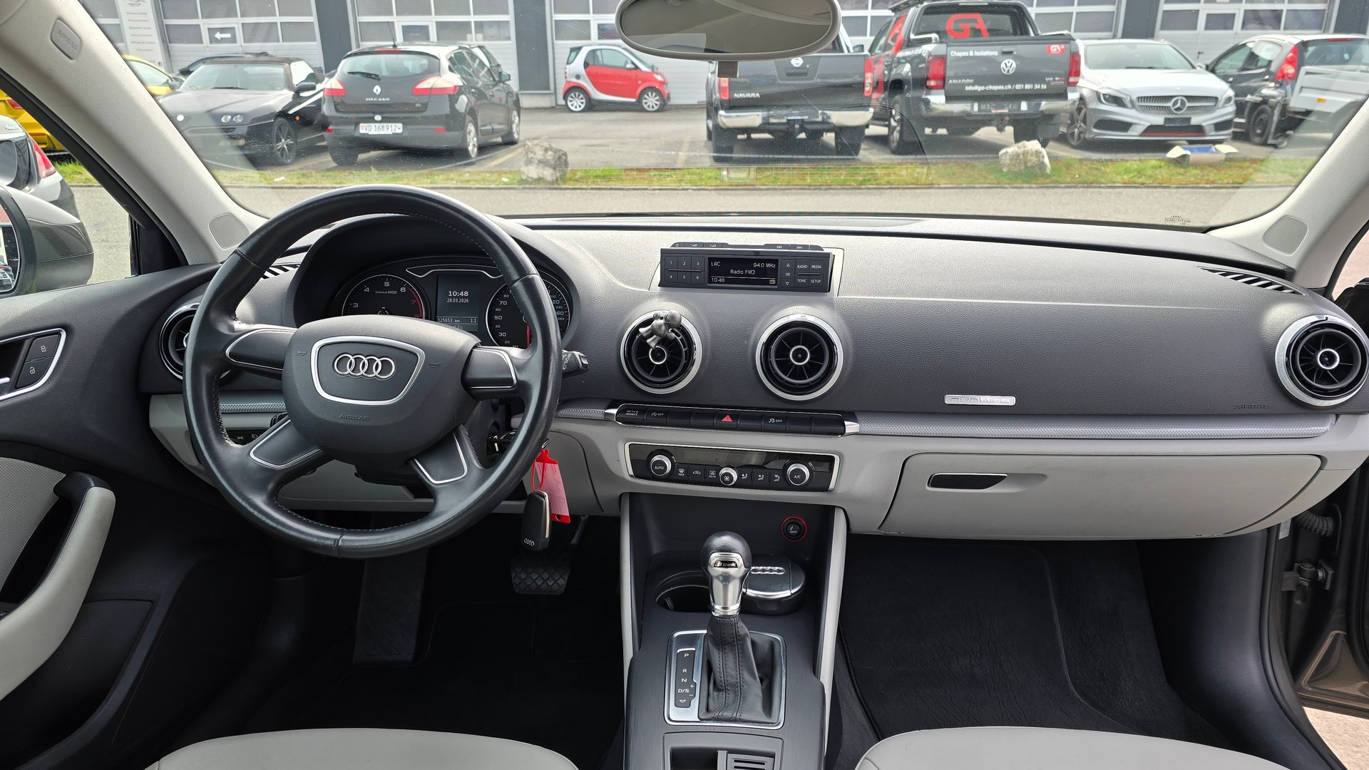 AUDI A3 Sportback 1.8 TFSI Ambition quattro S-tronic-image-5