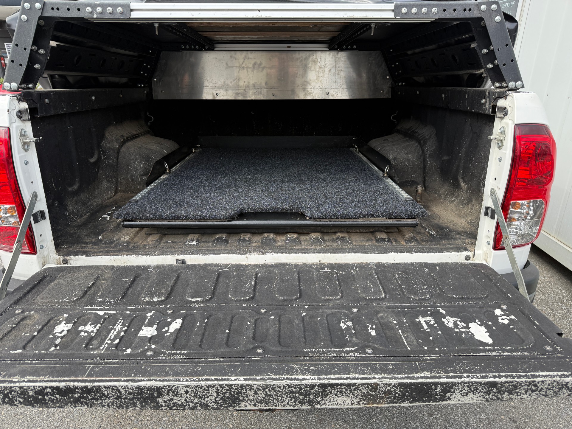TOYOTA Hilux 2.4D-4D Comfort Double Cab 4x4 *WERKSGARANTIE * TEMPOMAT* KLIMA*-image-9