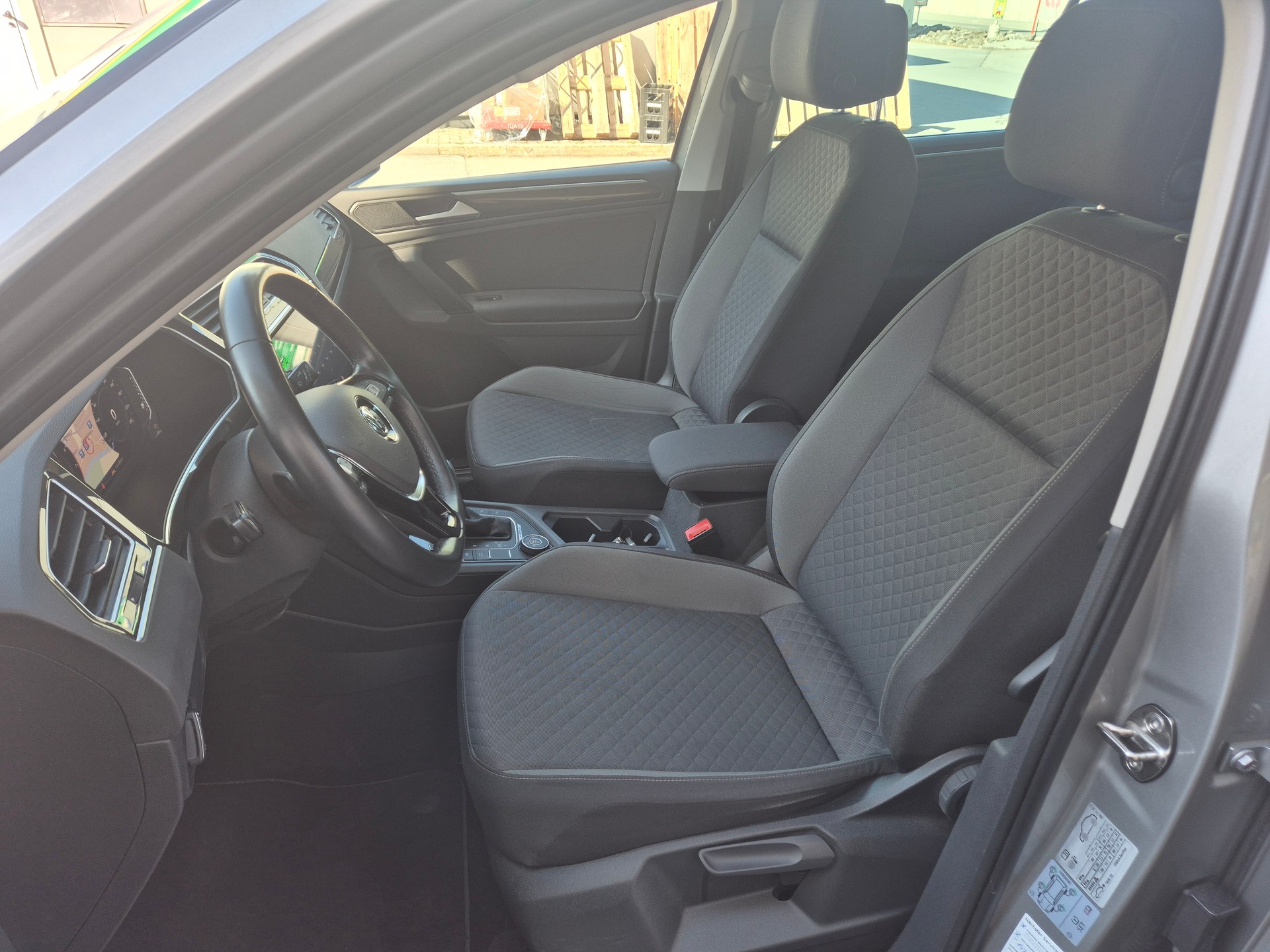 VW Tiguan 2.0TSI Comfortline 4Motion DSG-image-7