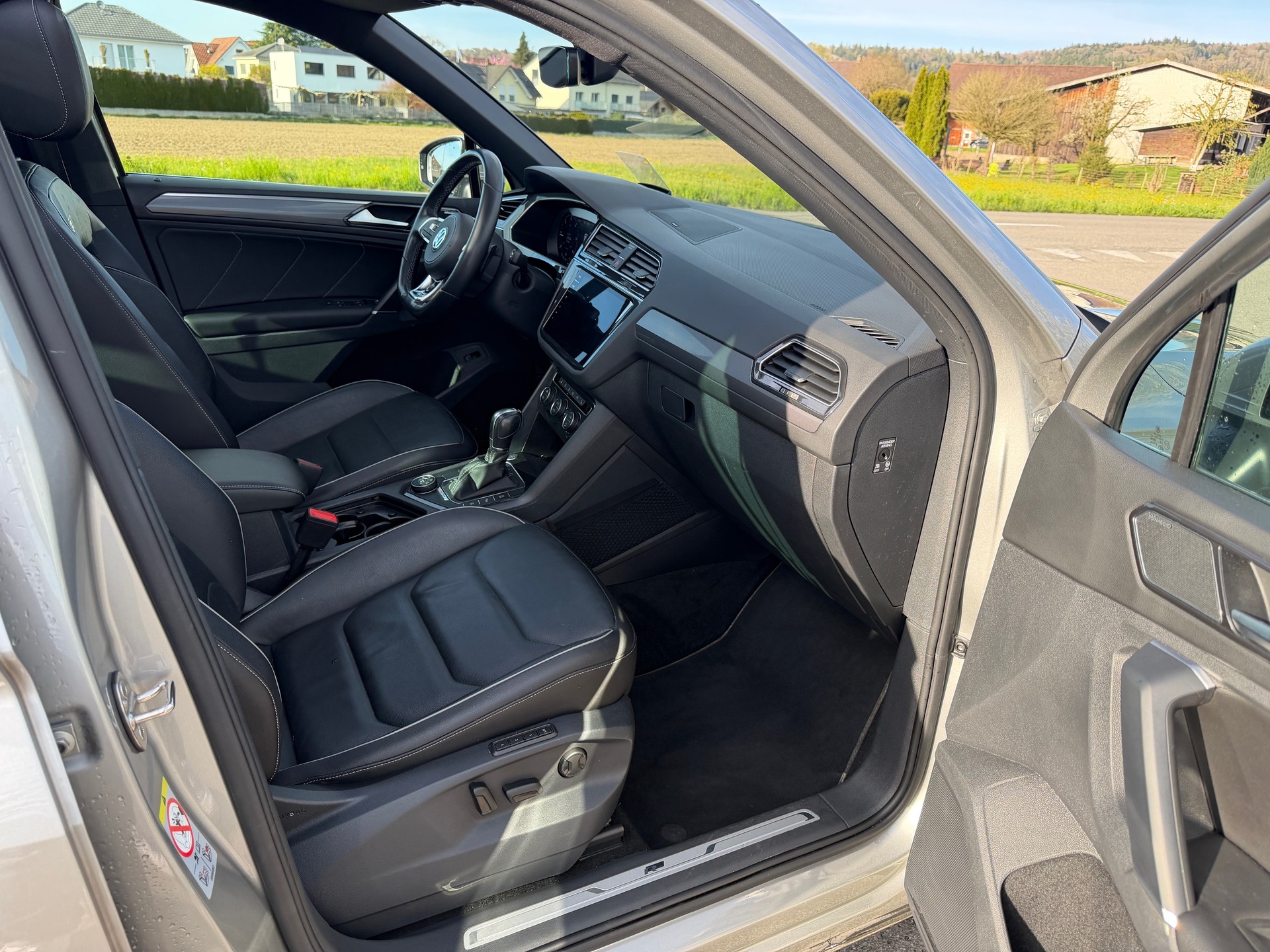 VW Tiguan 2.0 TDI SCR Highline 4Motion DSG-image-10