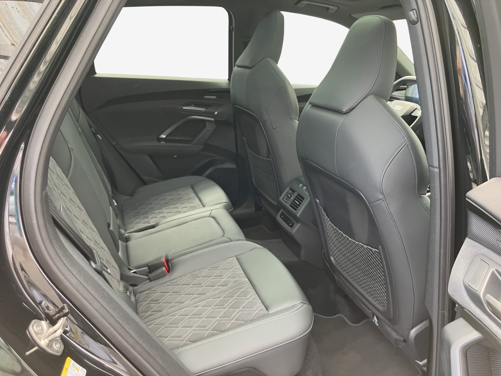 AUDI Q5 e-hybrid quattro 270 kW S-tronic-image-13