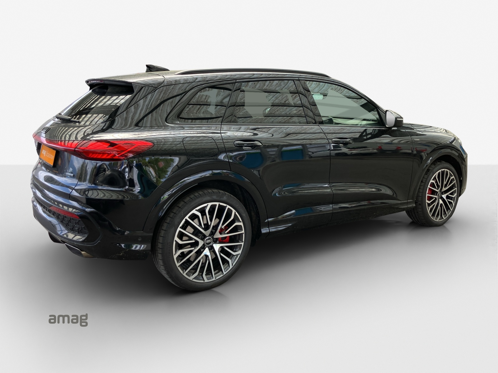 AUDI Q5 e-hybrid quattro 270 kW S-tronic-image-4